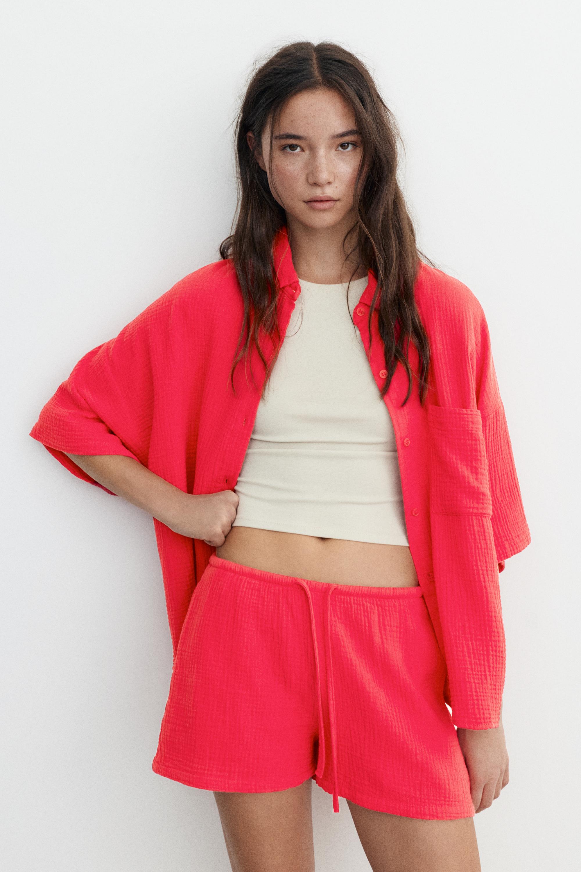 Crepe shorts — Red