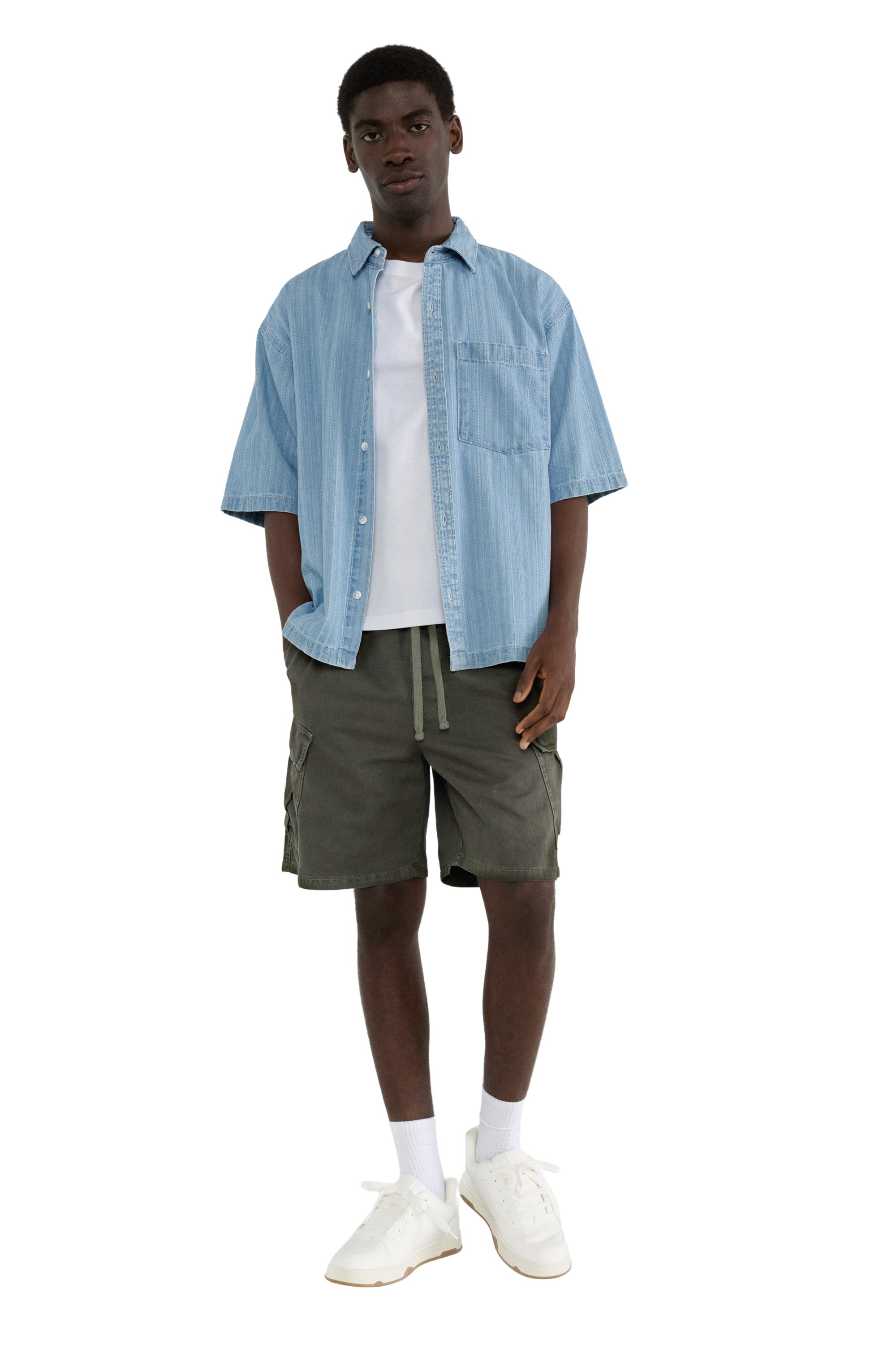 Cargo Bermuda shorts — Dark green