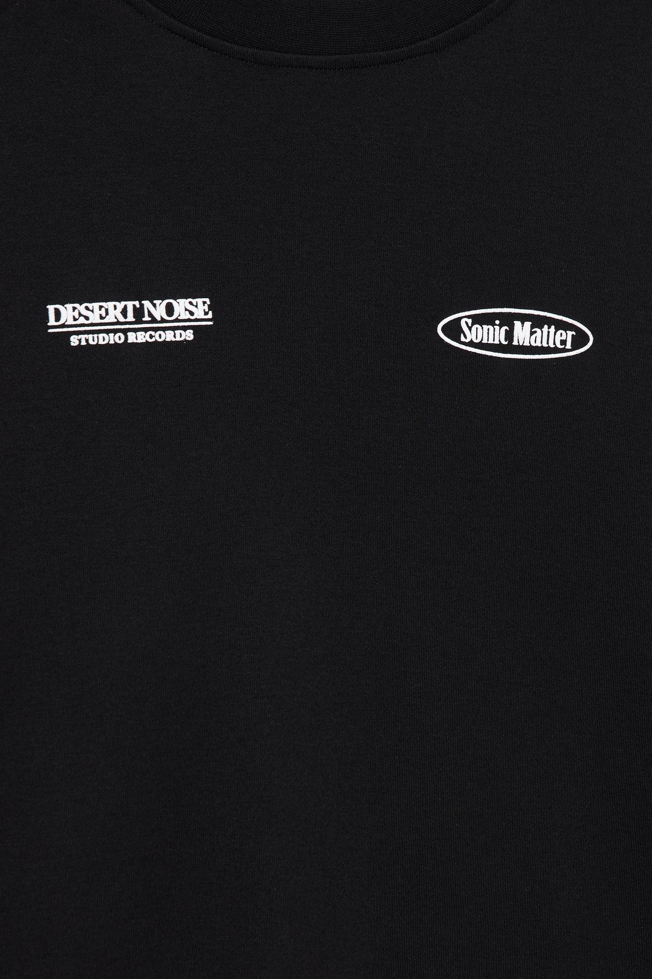 Oversize graphic T-shirt — Black