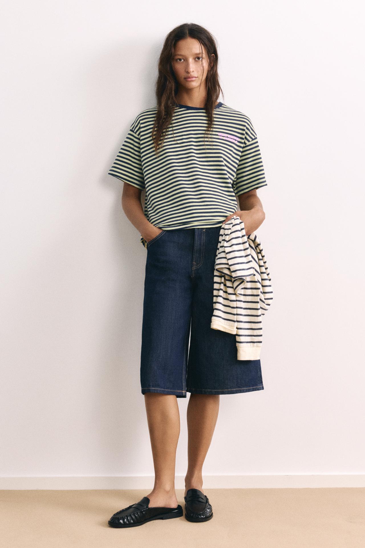 Striped T-shirt with text — Dark navy