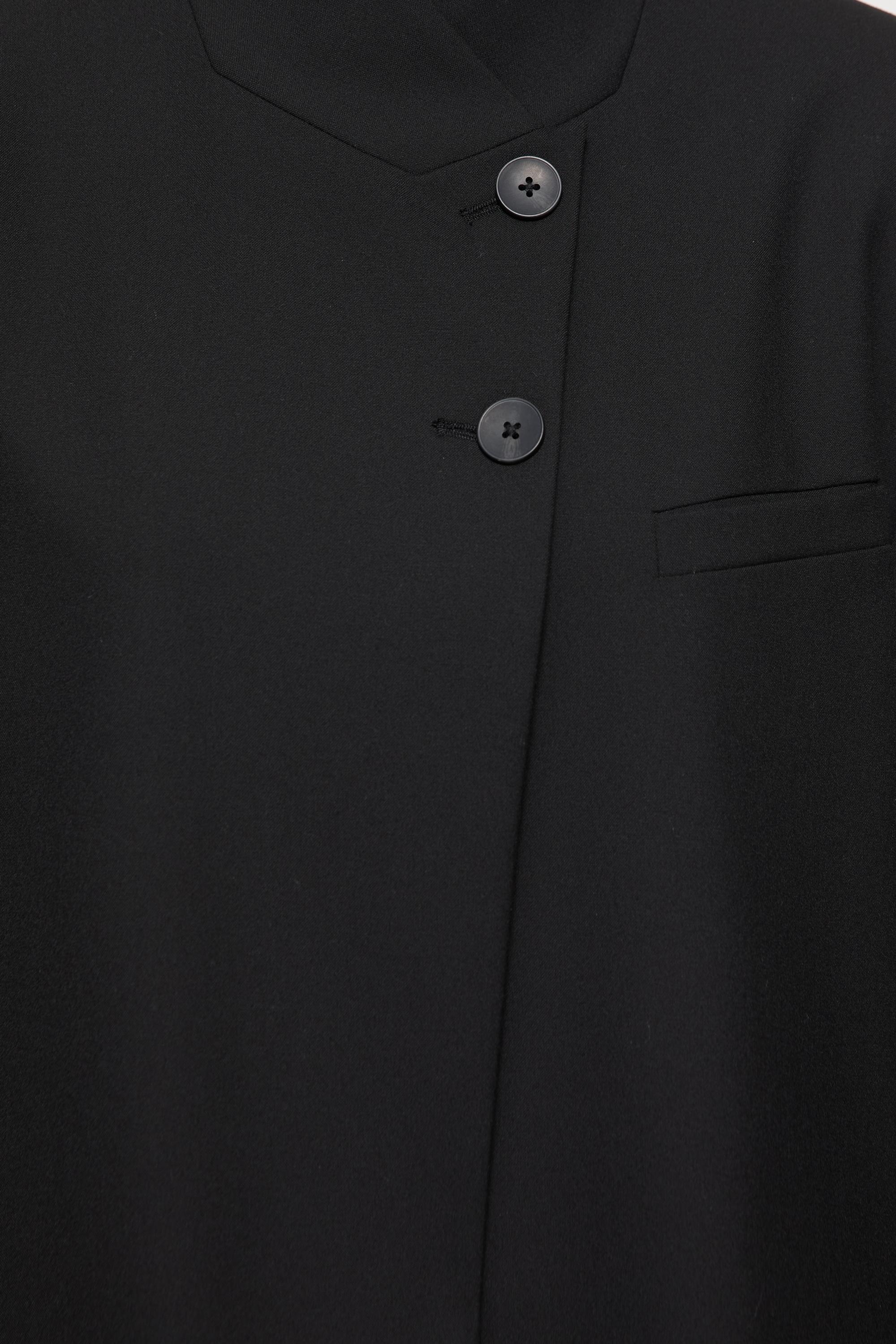 Black double-breasted blazer — Black