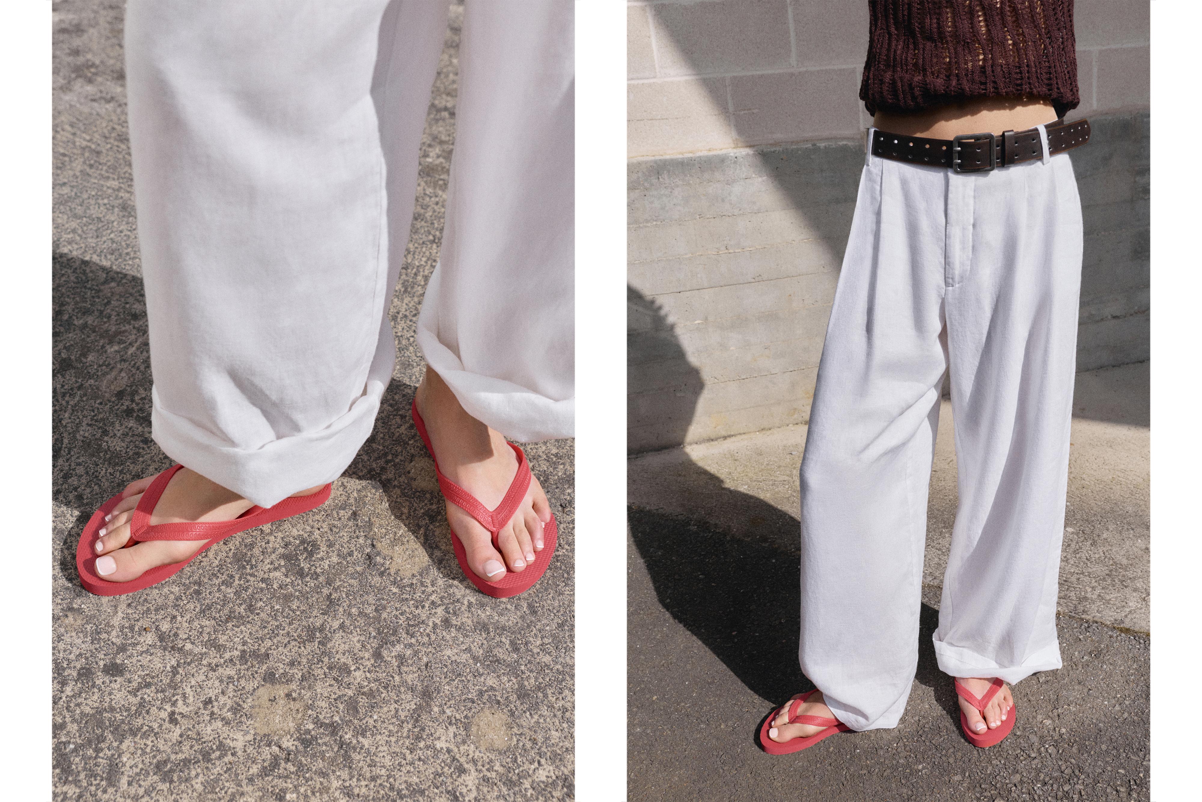 Flat sandals — Red