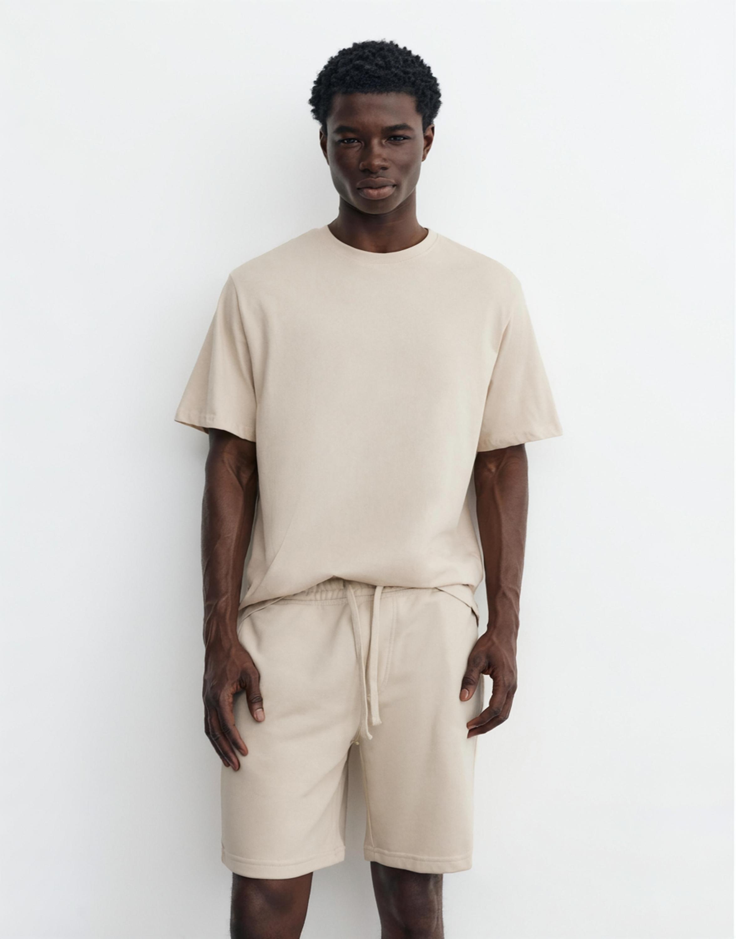 Pack of Bermuda jogger shorts and T-shirt — Sand