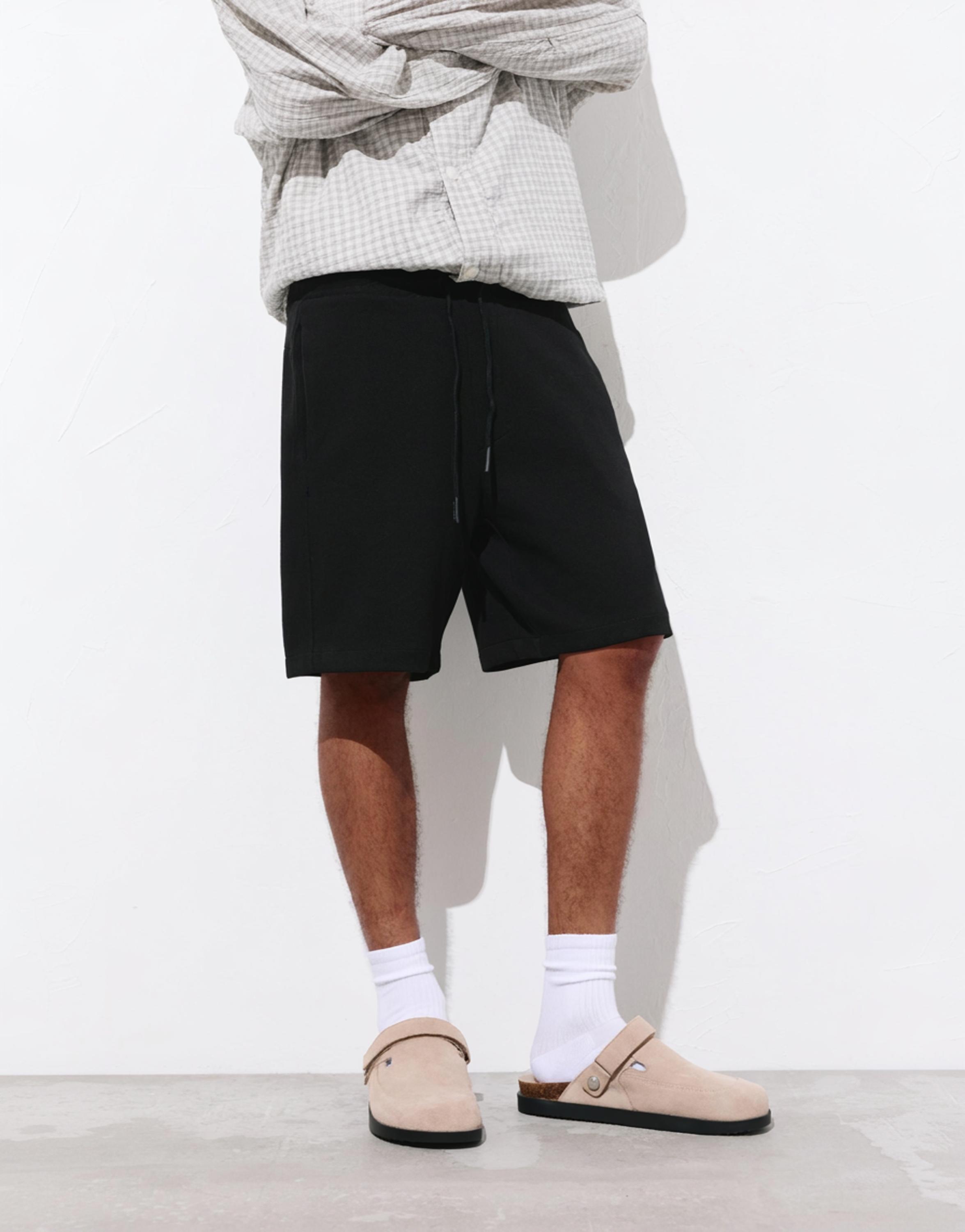 Piqué jogger Bermuda shorts — Black