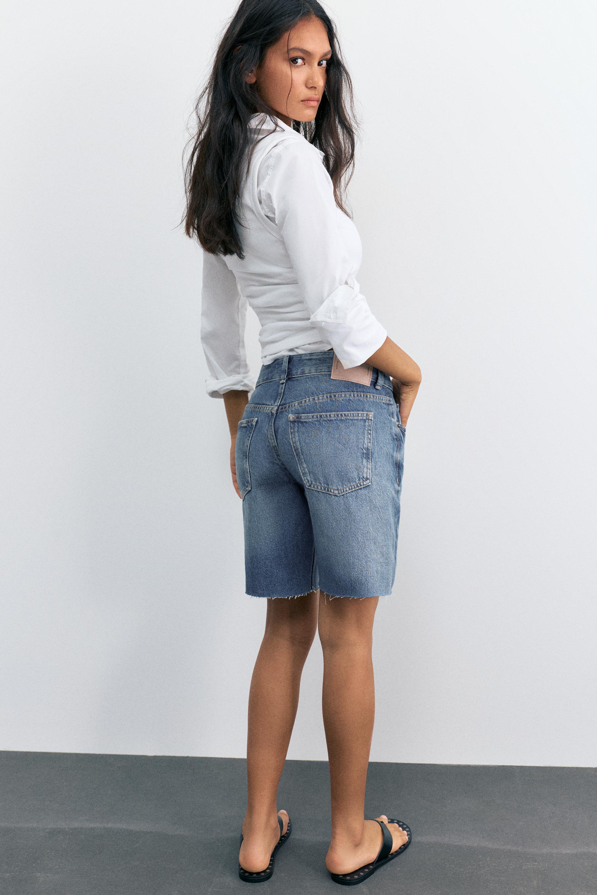 Low-rise denim Bermuda shorts — Medium blue