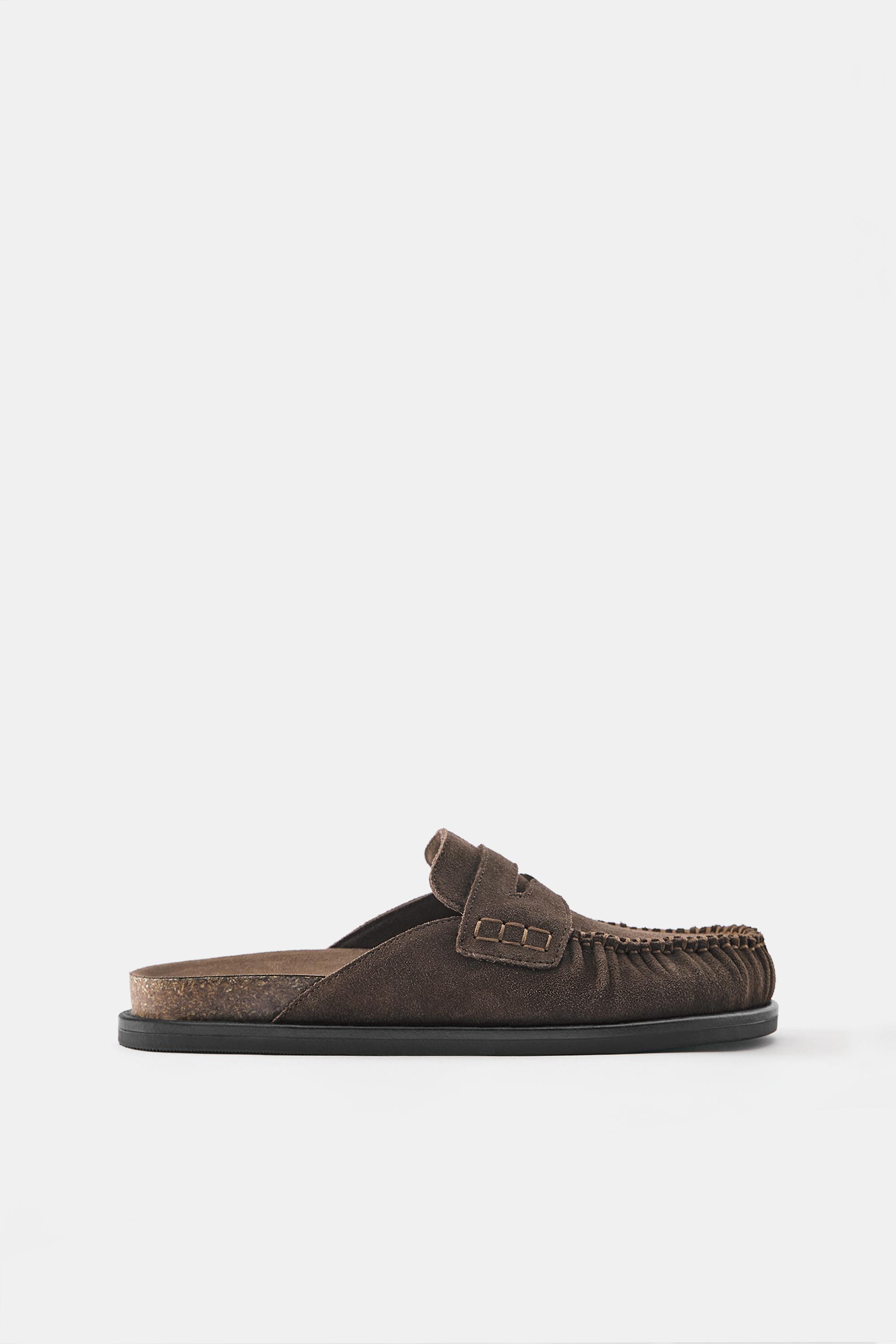 Gathered trim clogs — Brown