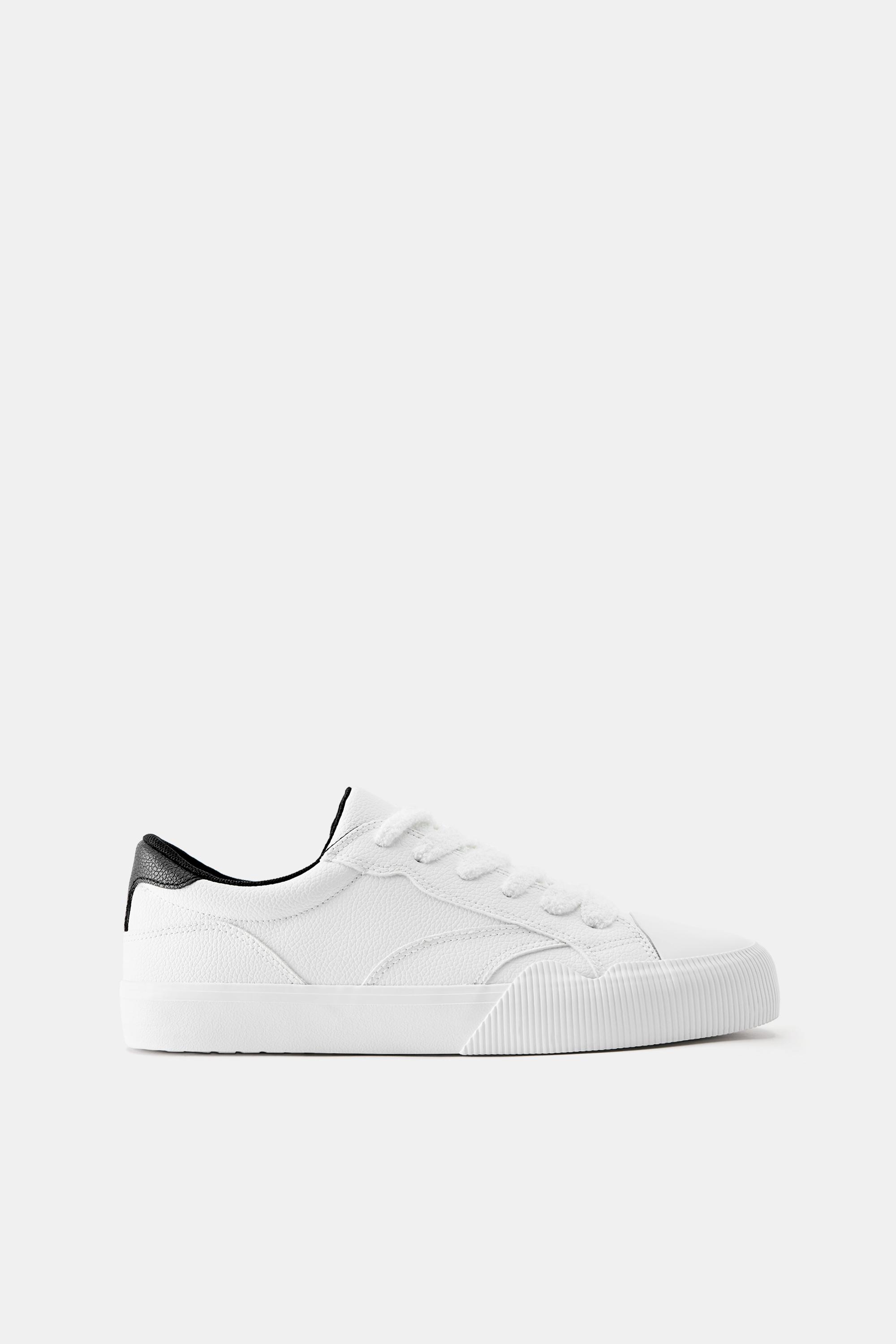 Zapatillas casual costuras