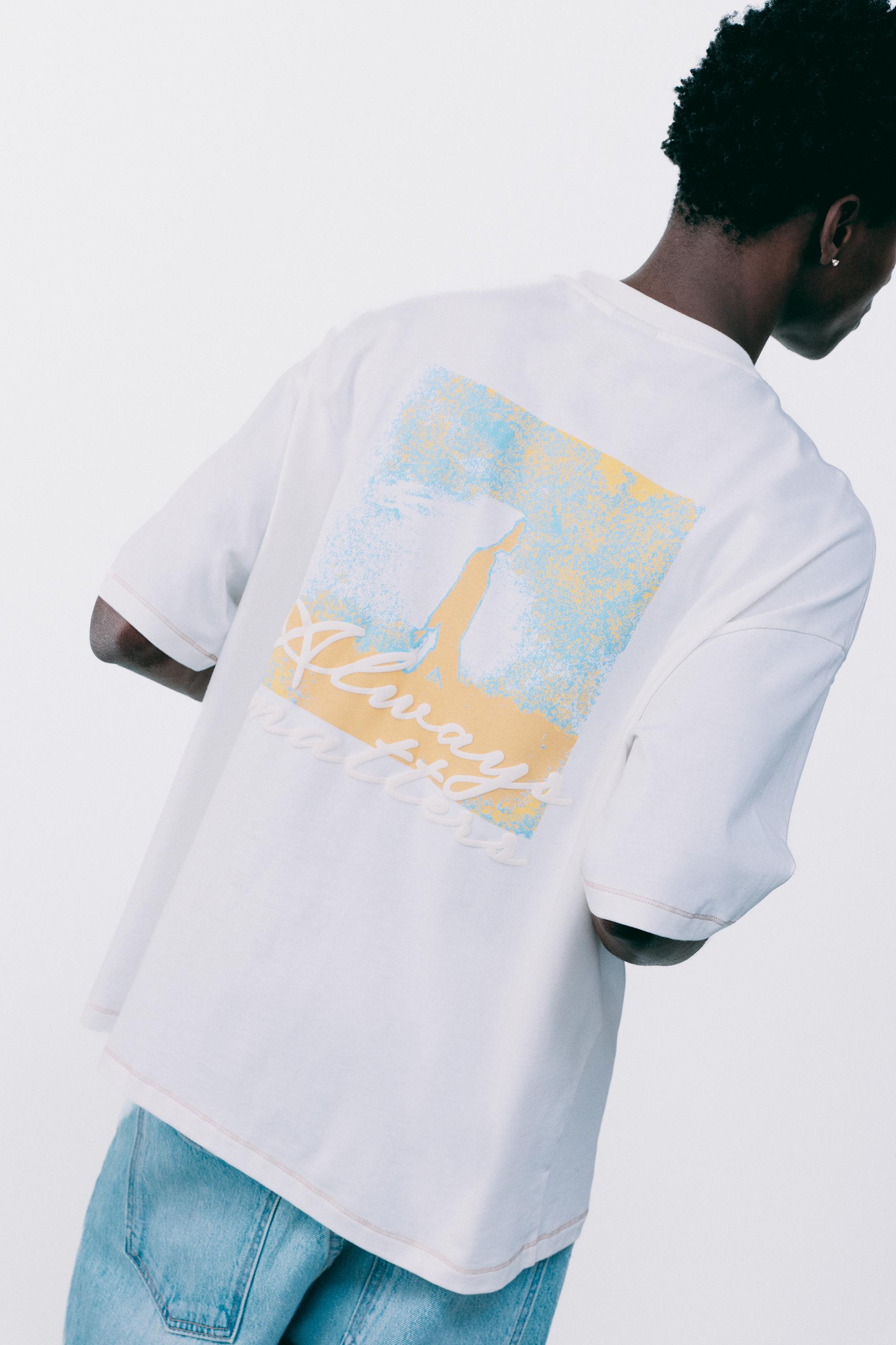 Embroidered graphic T-shirt — Ecru