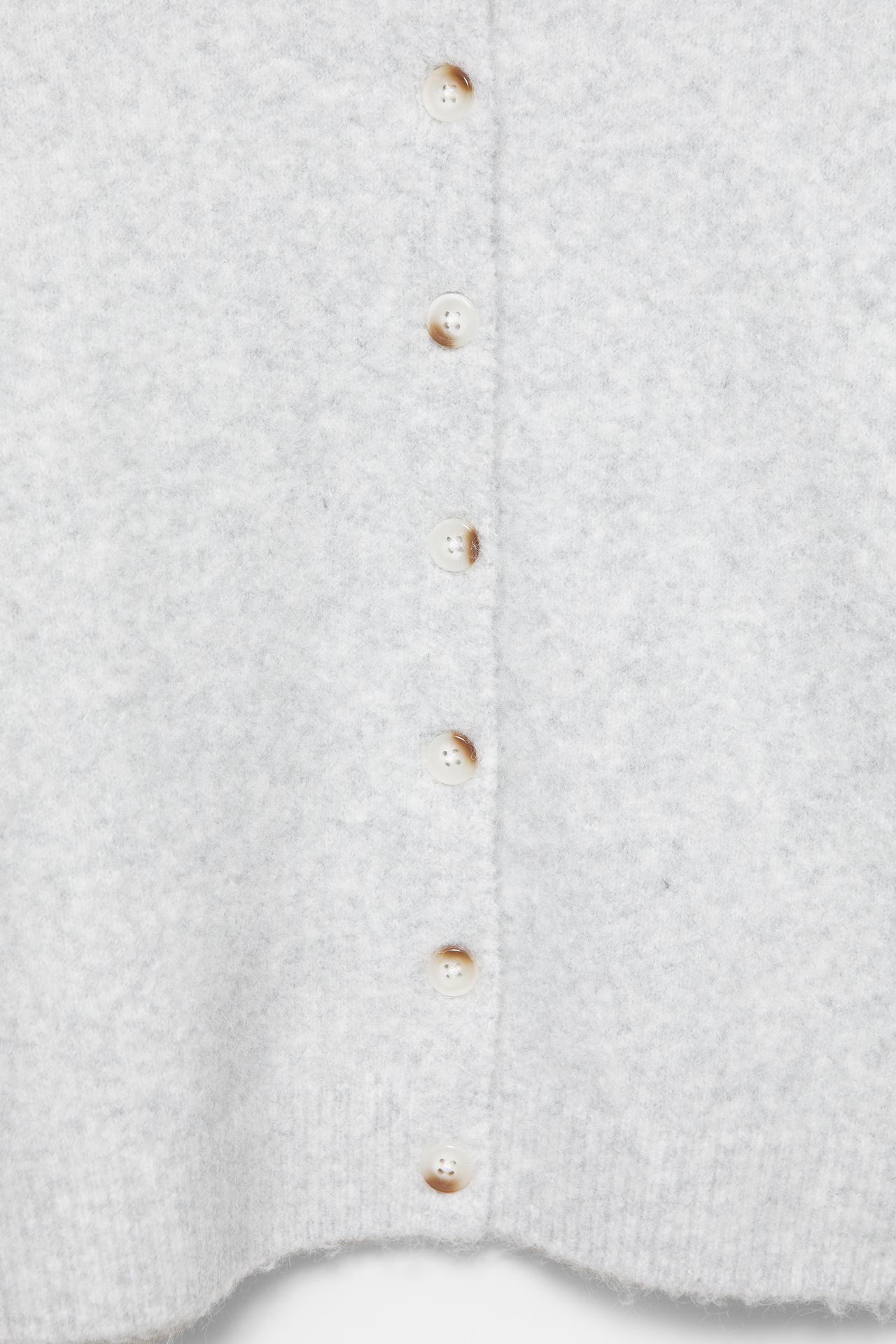 Soft touch cardigan — Pale grey