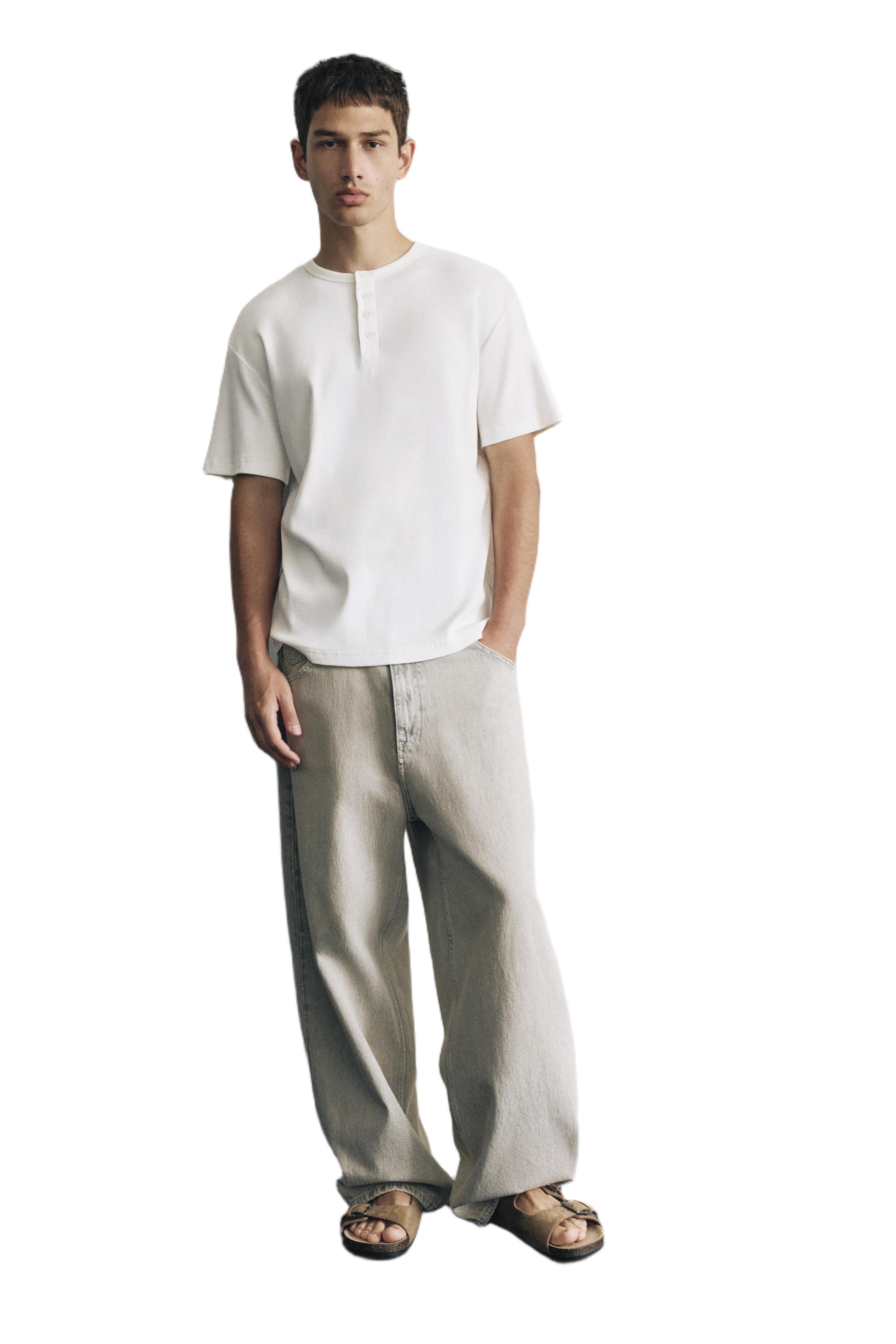 Slim-fit Henley T-shirt — White