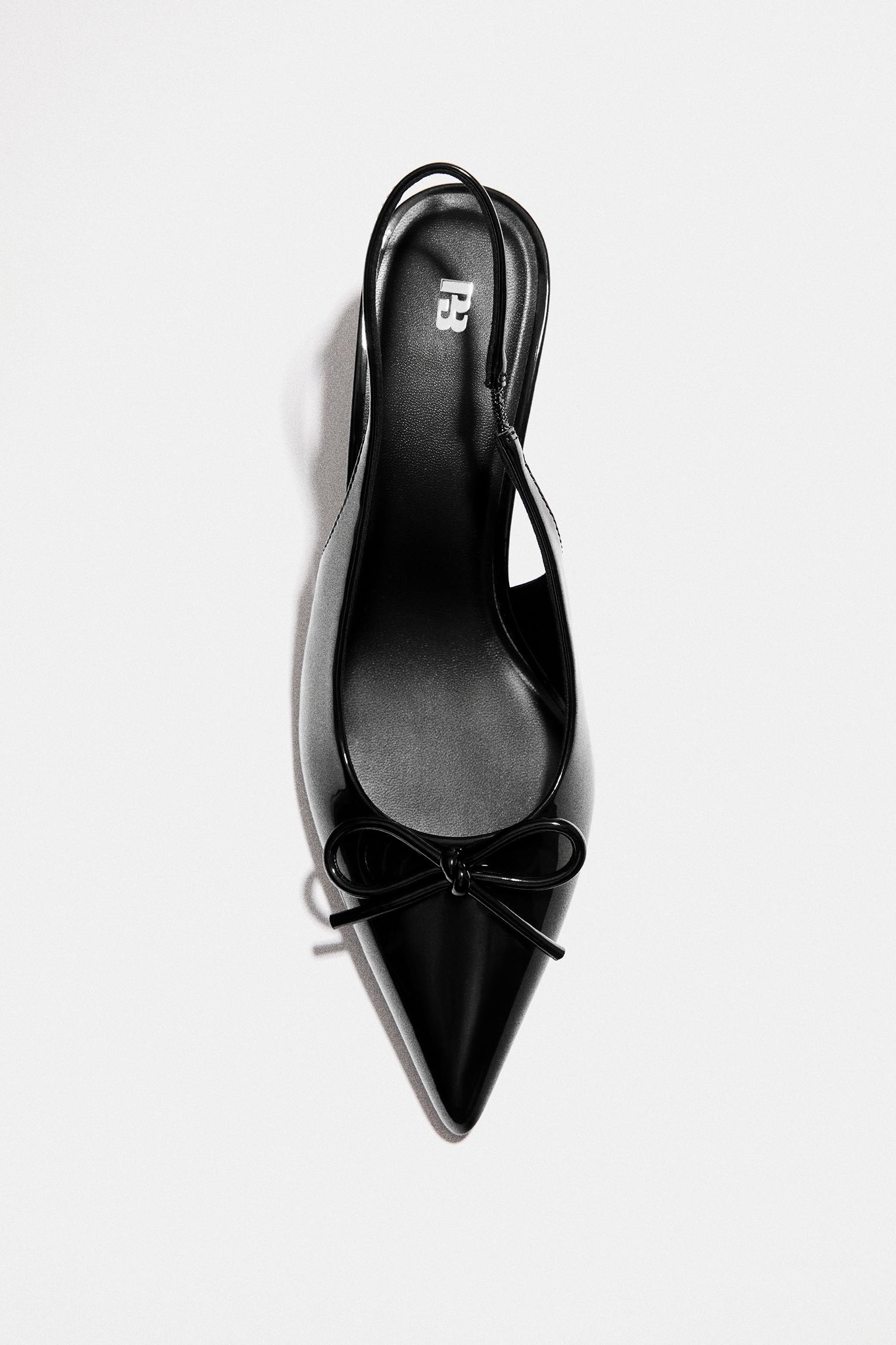 Patent high-heel shoes with bow — Black