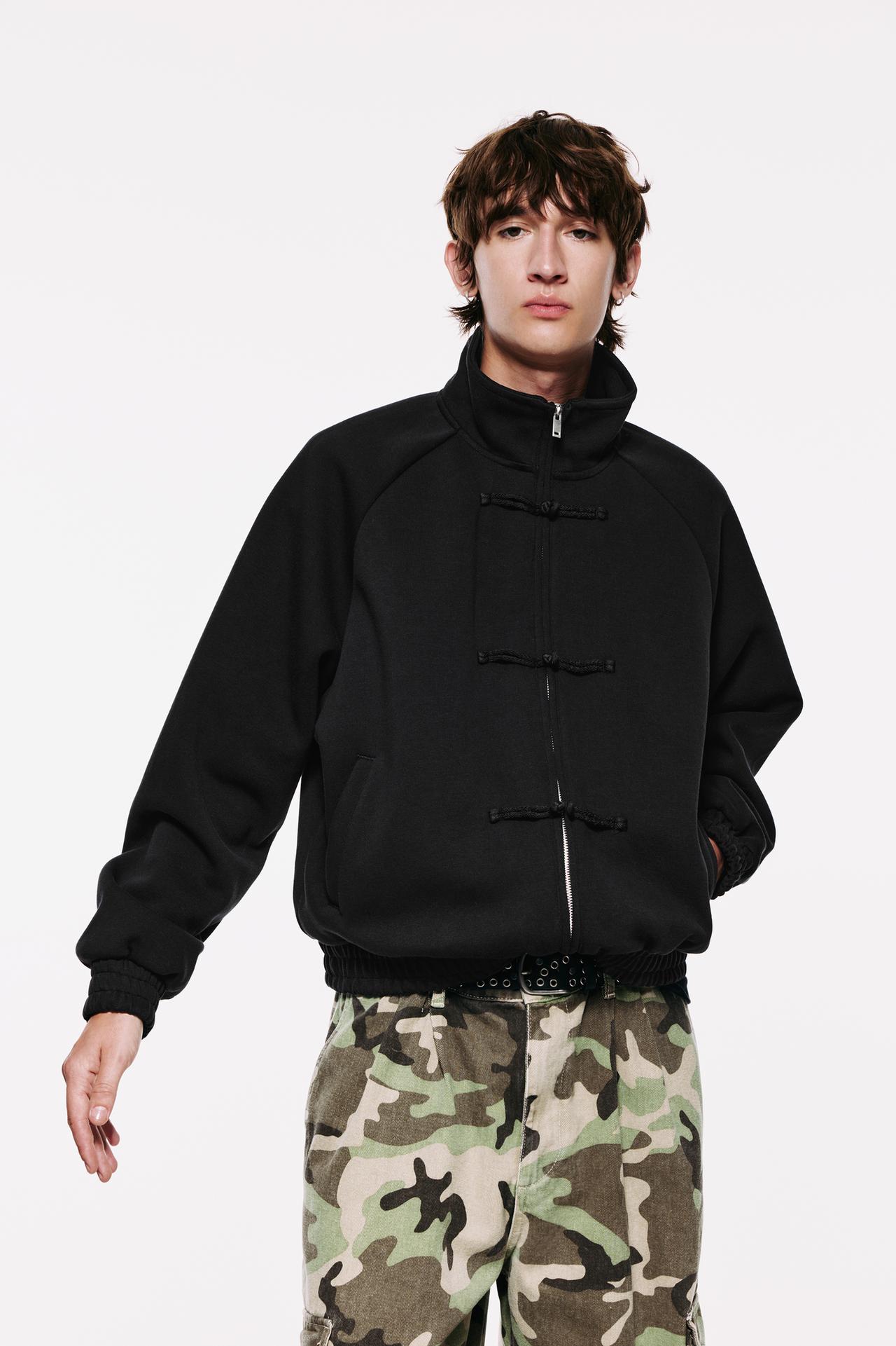 Zip-up sweatshirt with fireman clasp — Black
