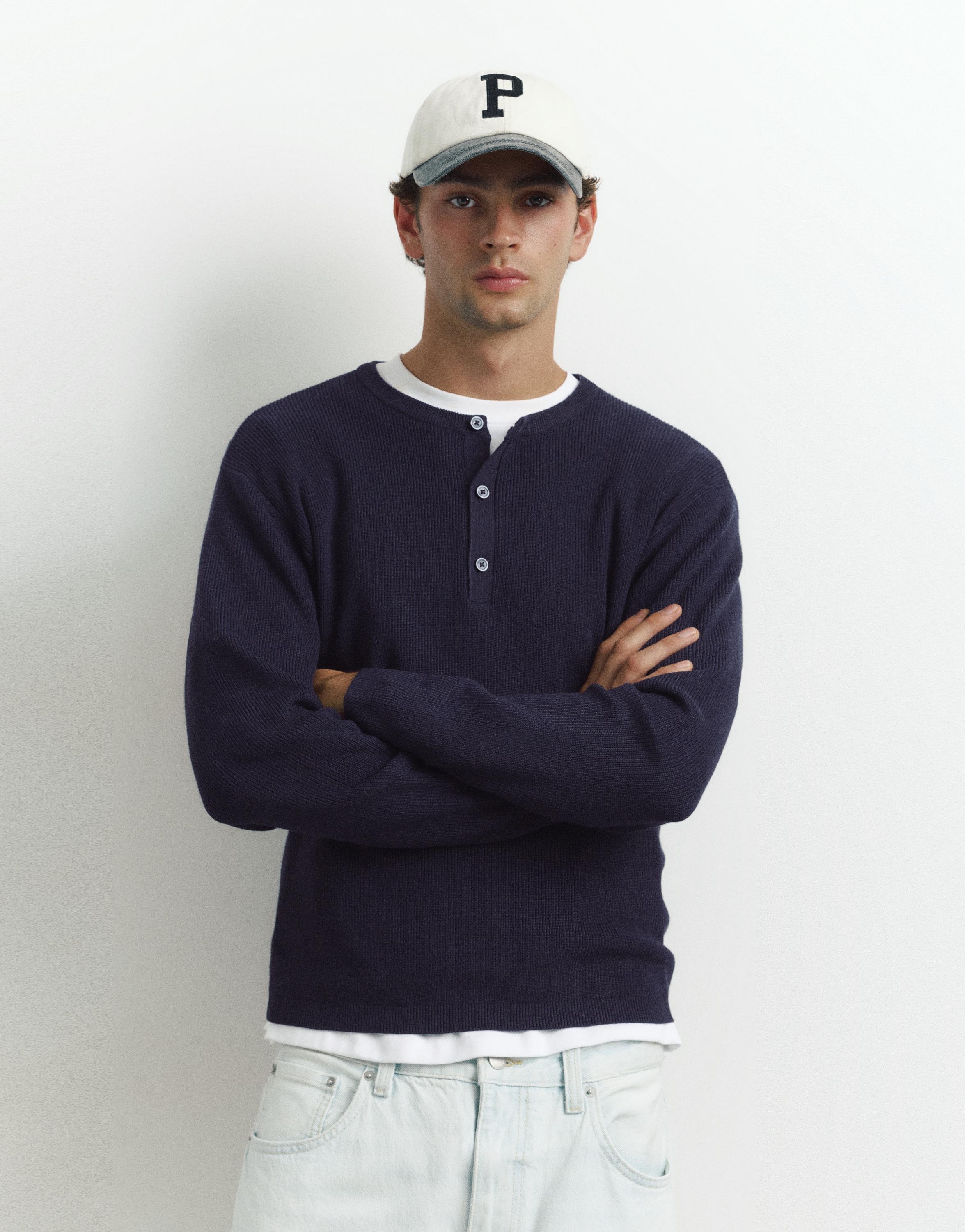 Henley neck jumper — Navy