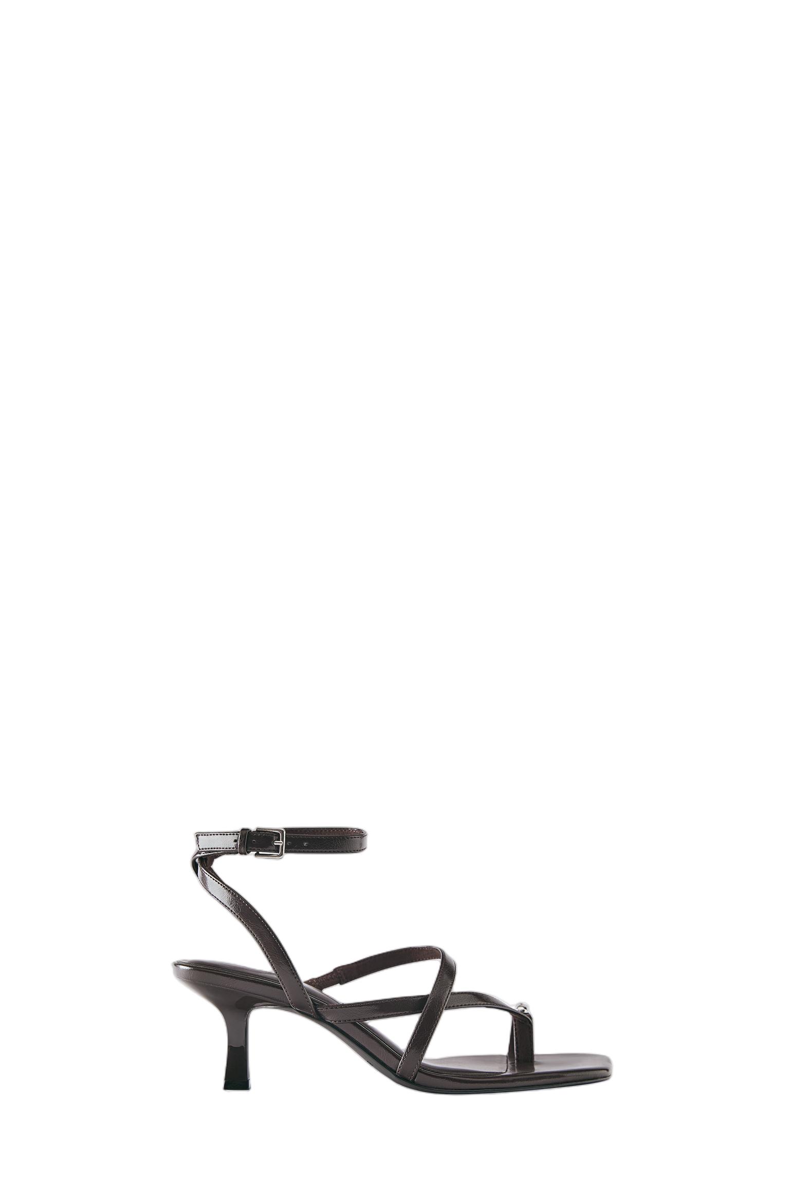 Heeled sandals with strap detail — Brown