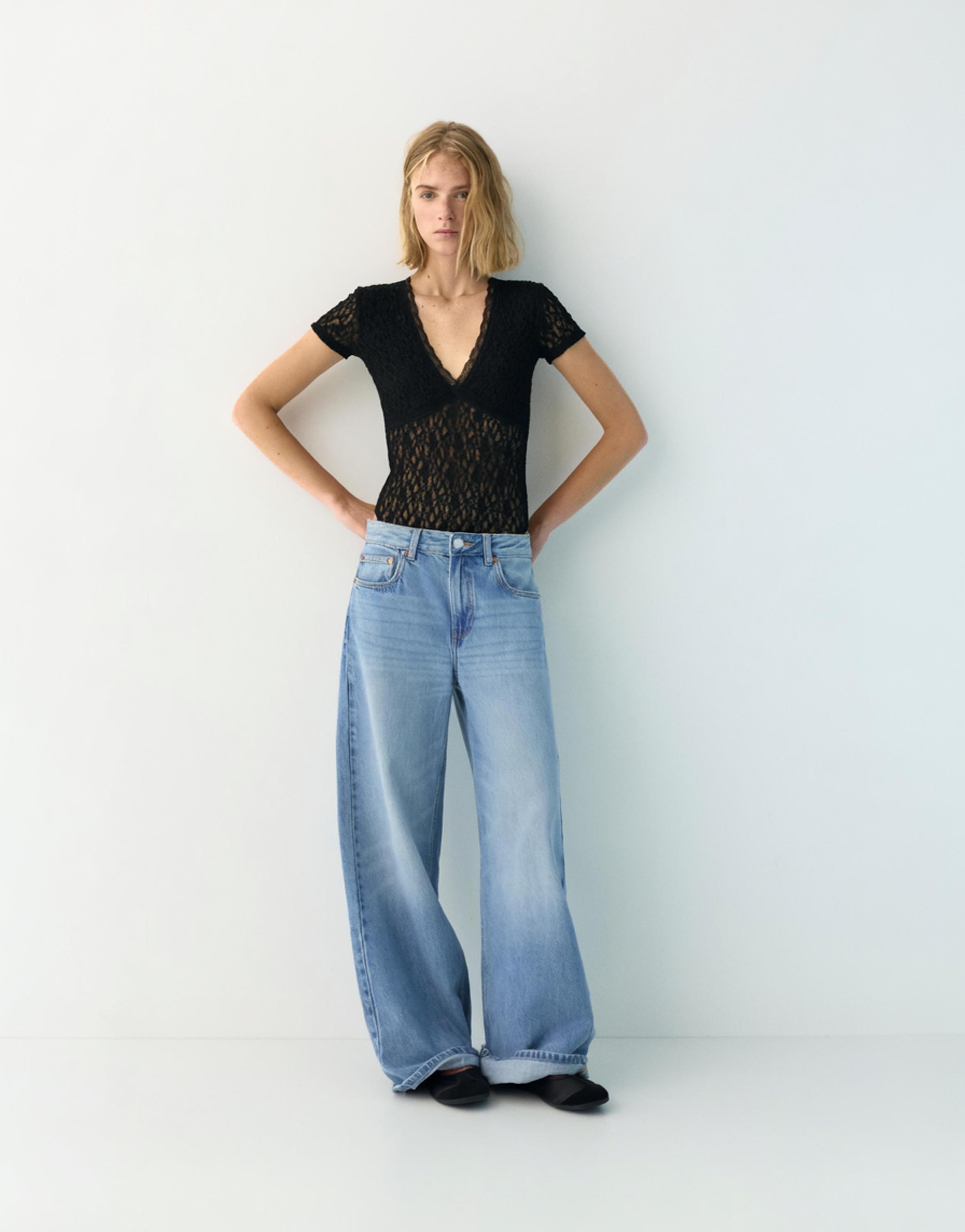 Kısa kollu dantel body - Görsel 6