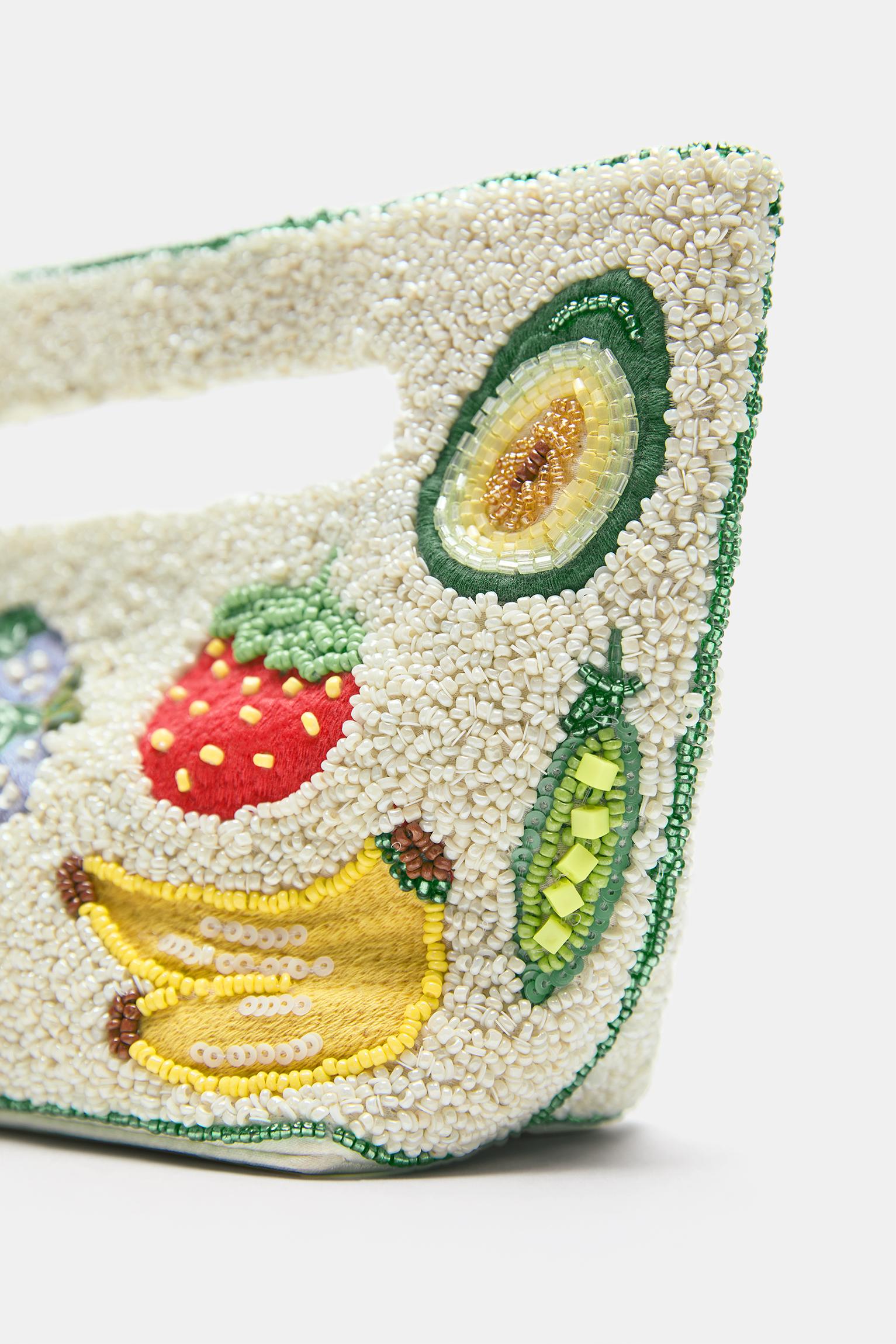 Beaded handbag — White