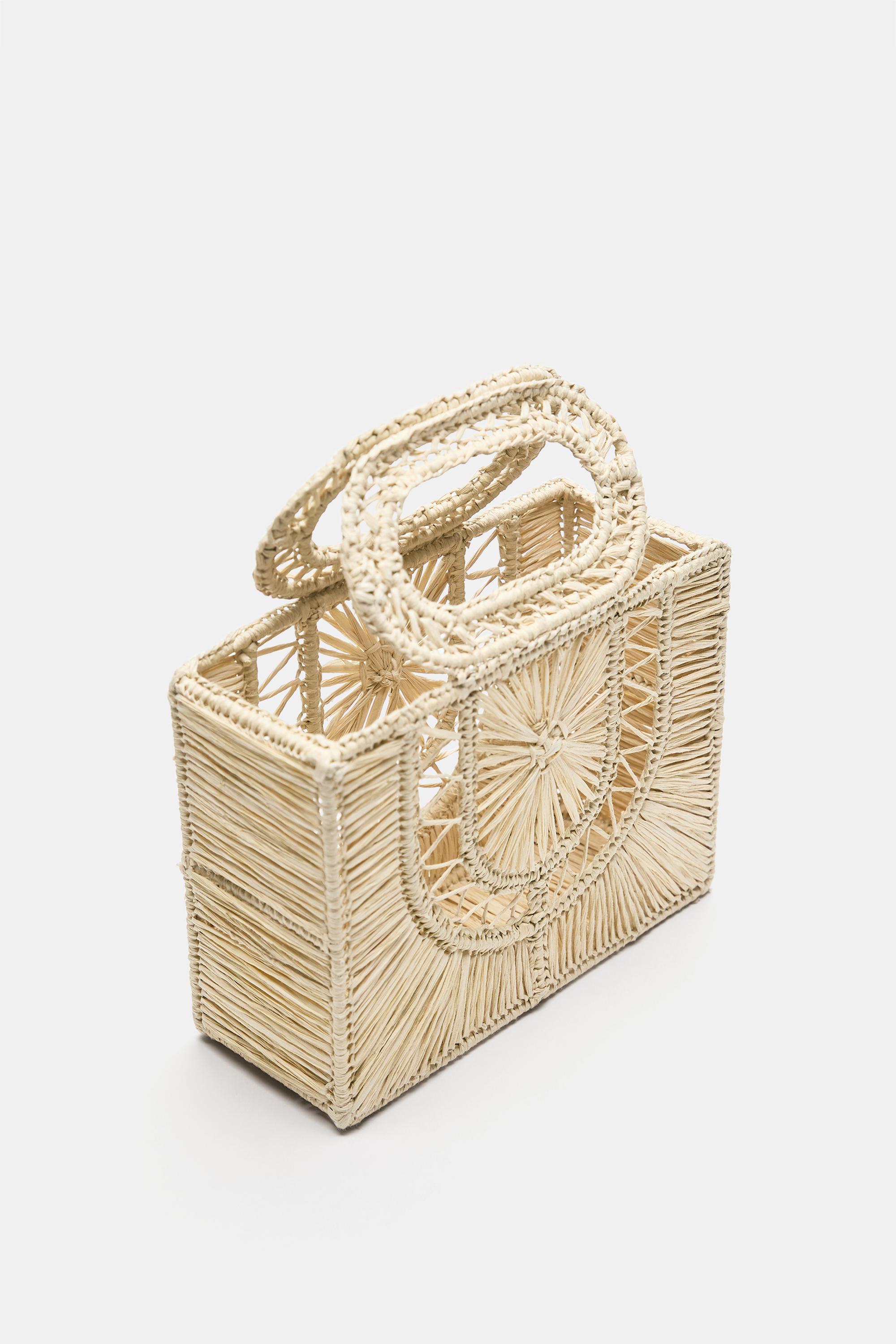Square handbag — Beige