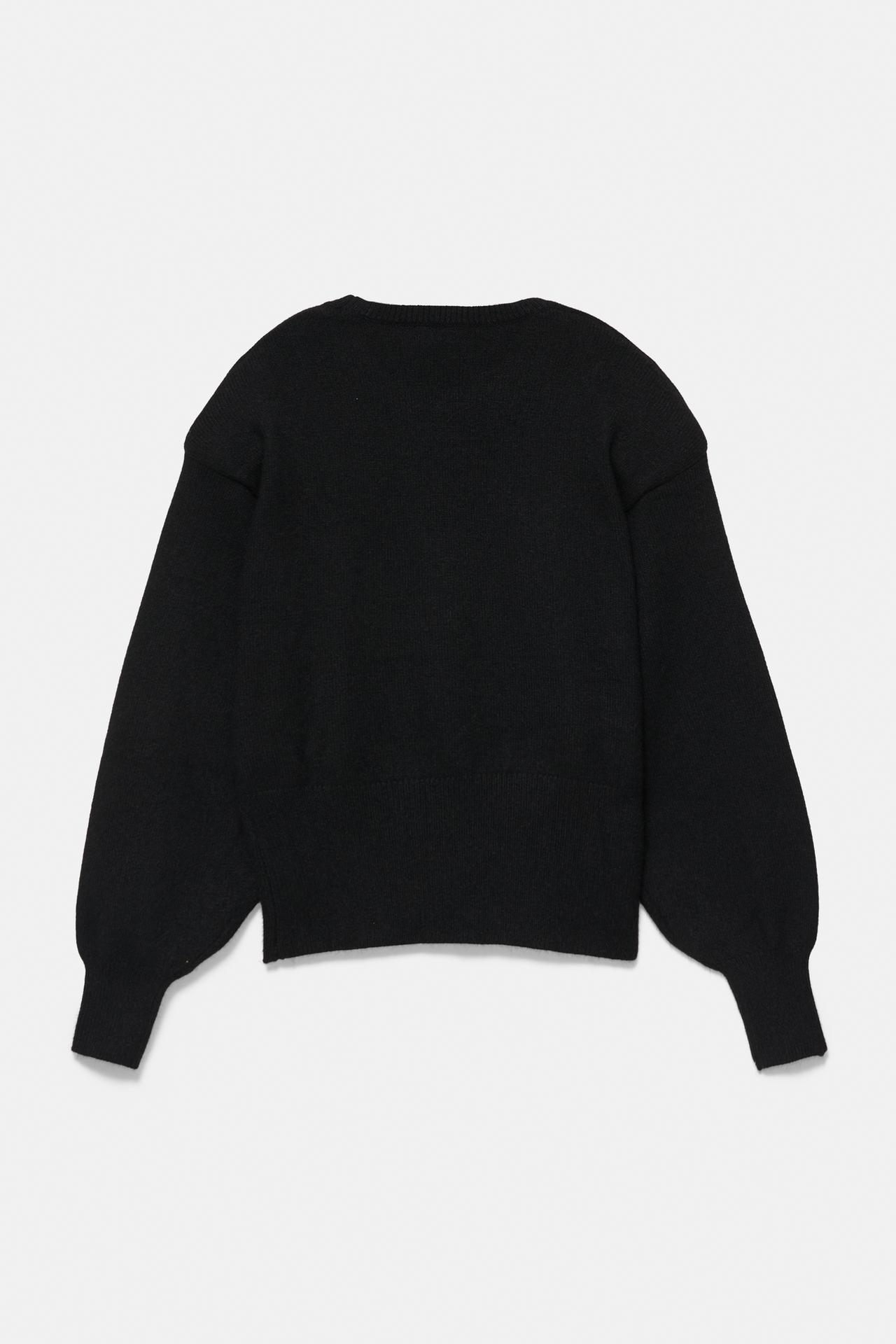 Jumper with padded shoulders — Black