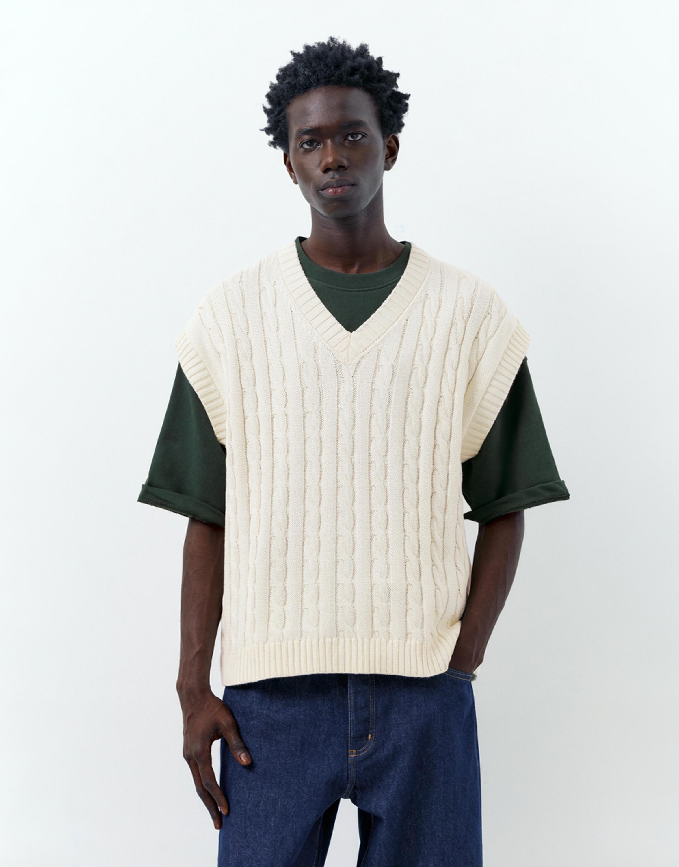 Cable-knit vest — Off white