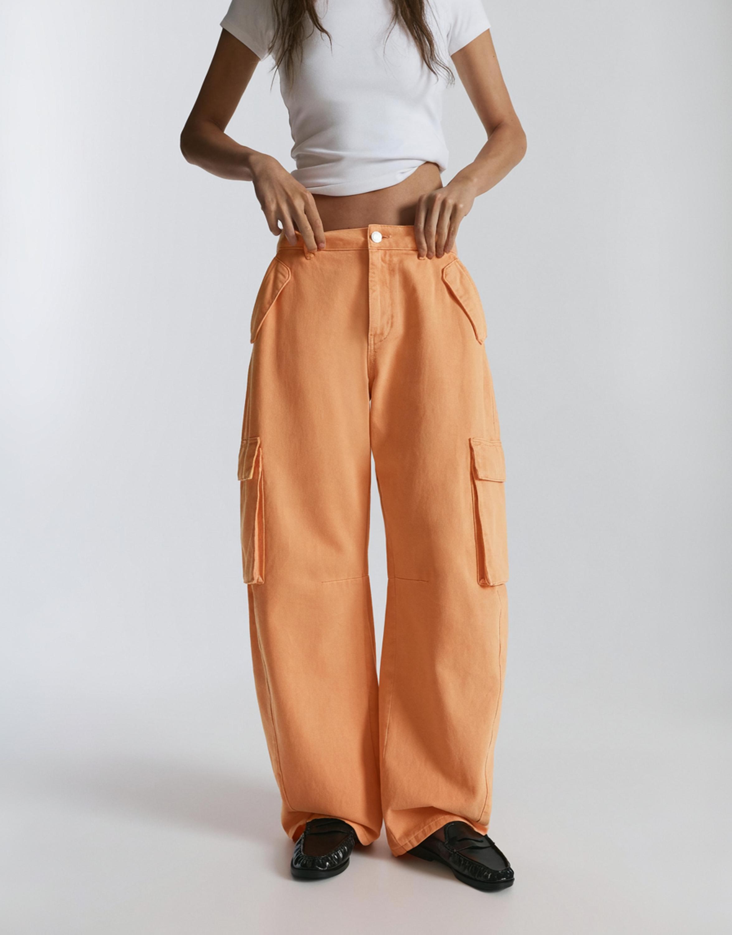 Balloon fit cargo trousers — Orange