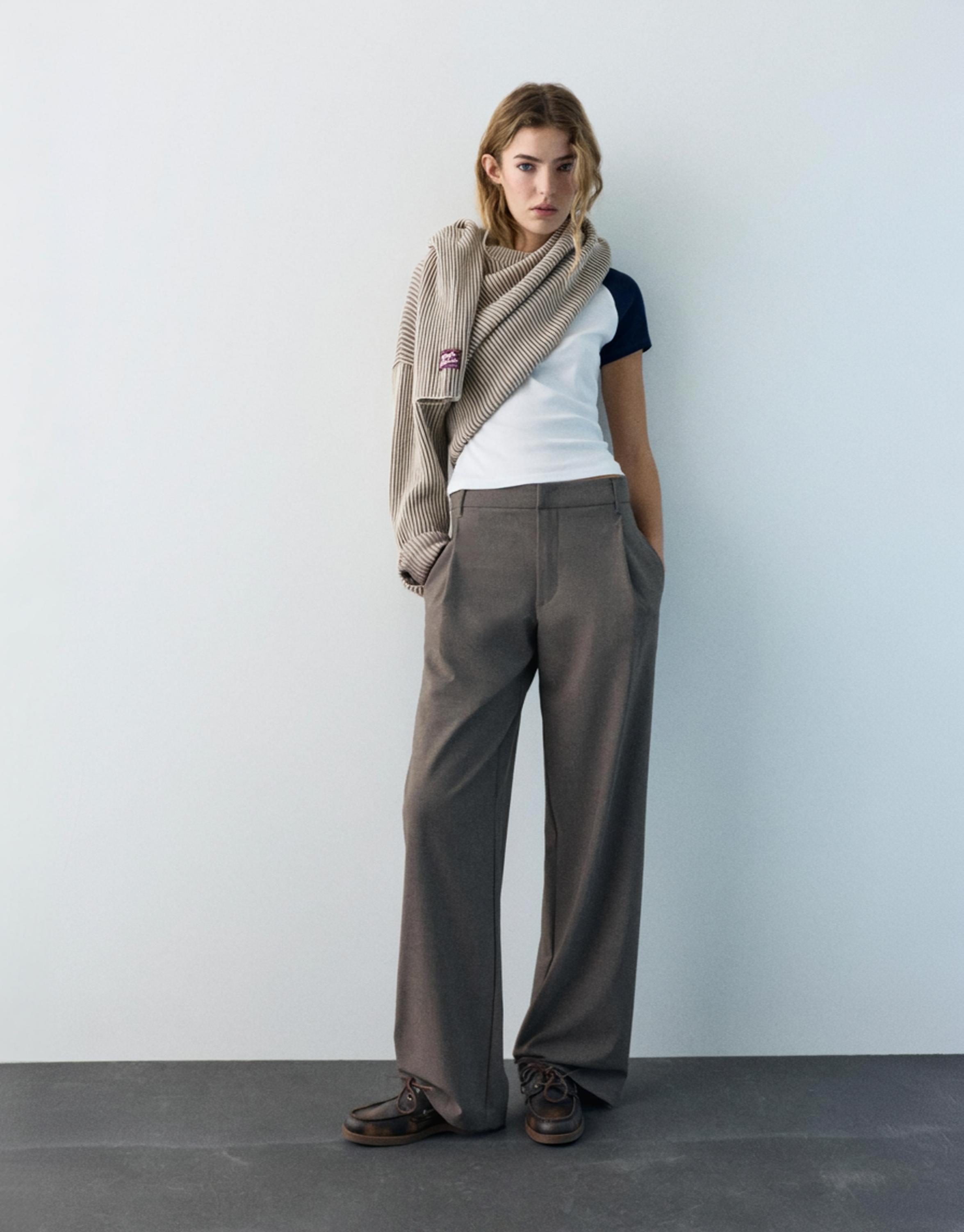 Darted smart trousers — Taupe