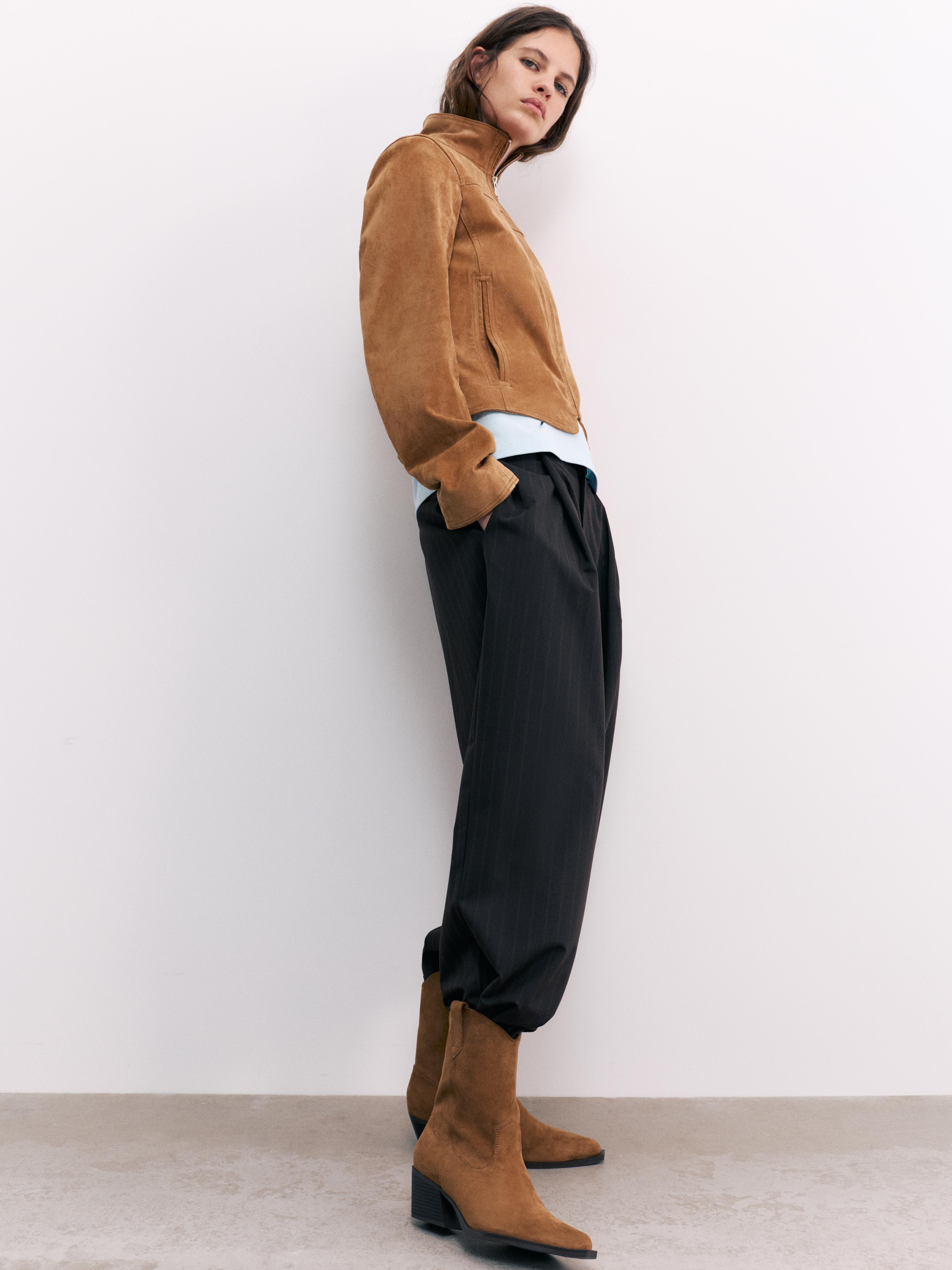 Cowboy ankle boots — 1-101