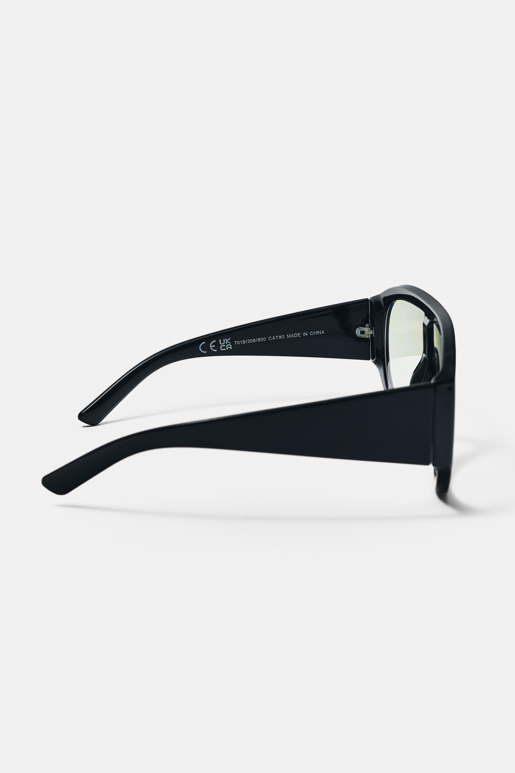 Resin aviator sunglasses — Black