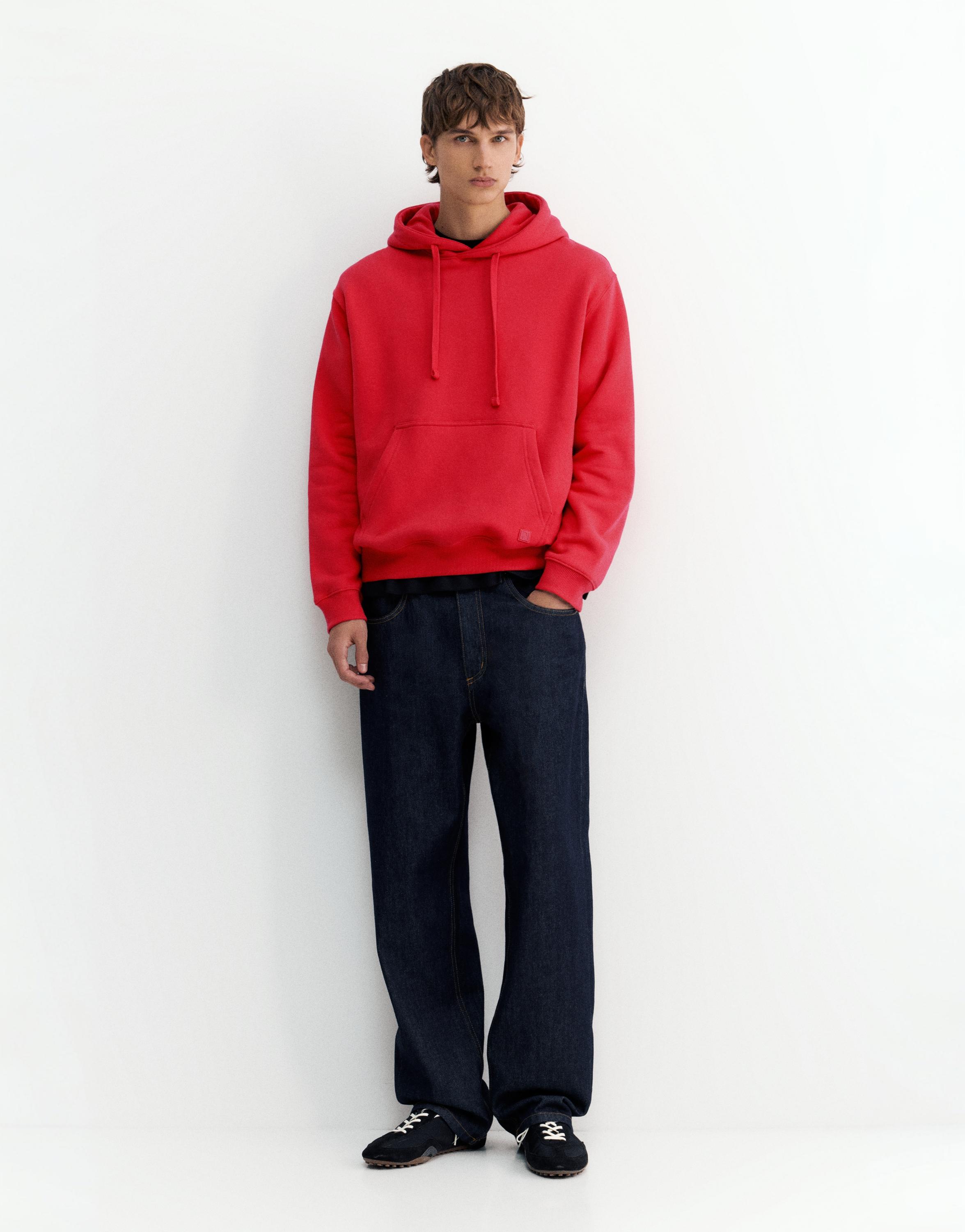 Basic hoodie — Red