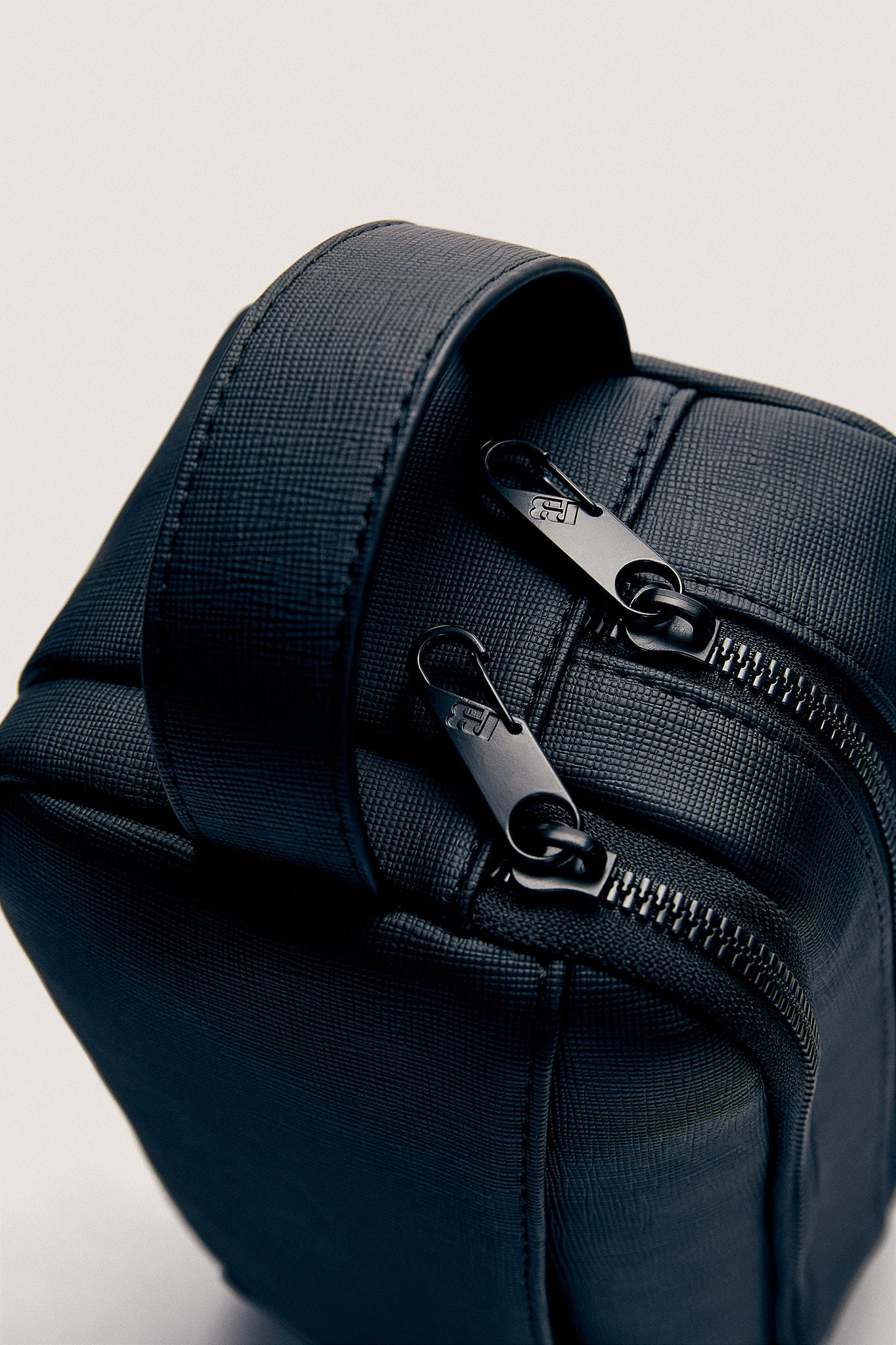 Saplı makyaj çantası - Görsel 12