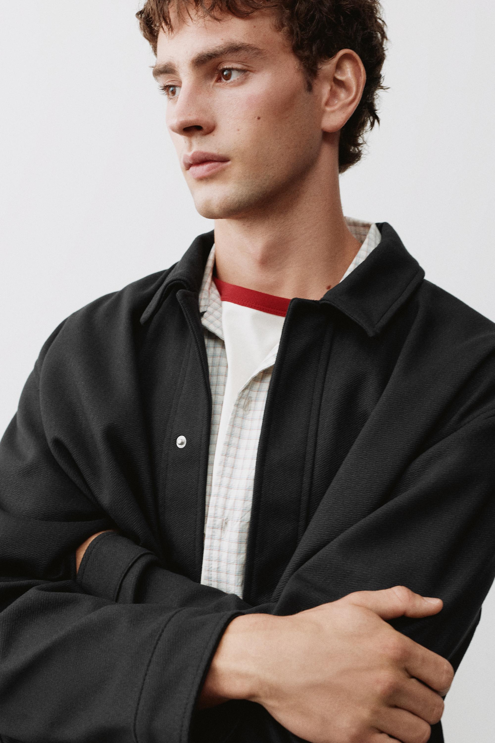 Trucker jacket — Black