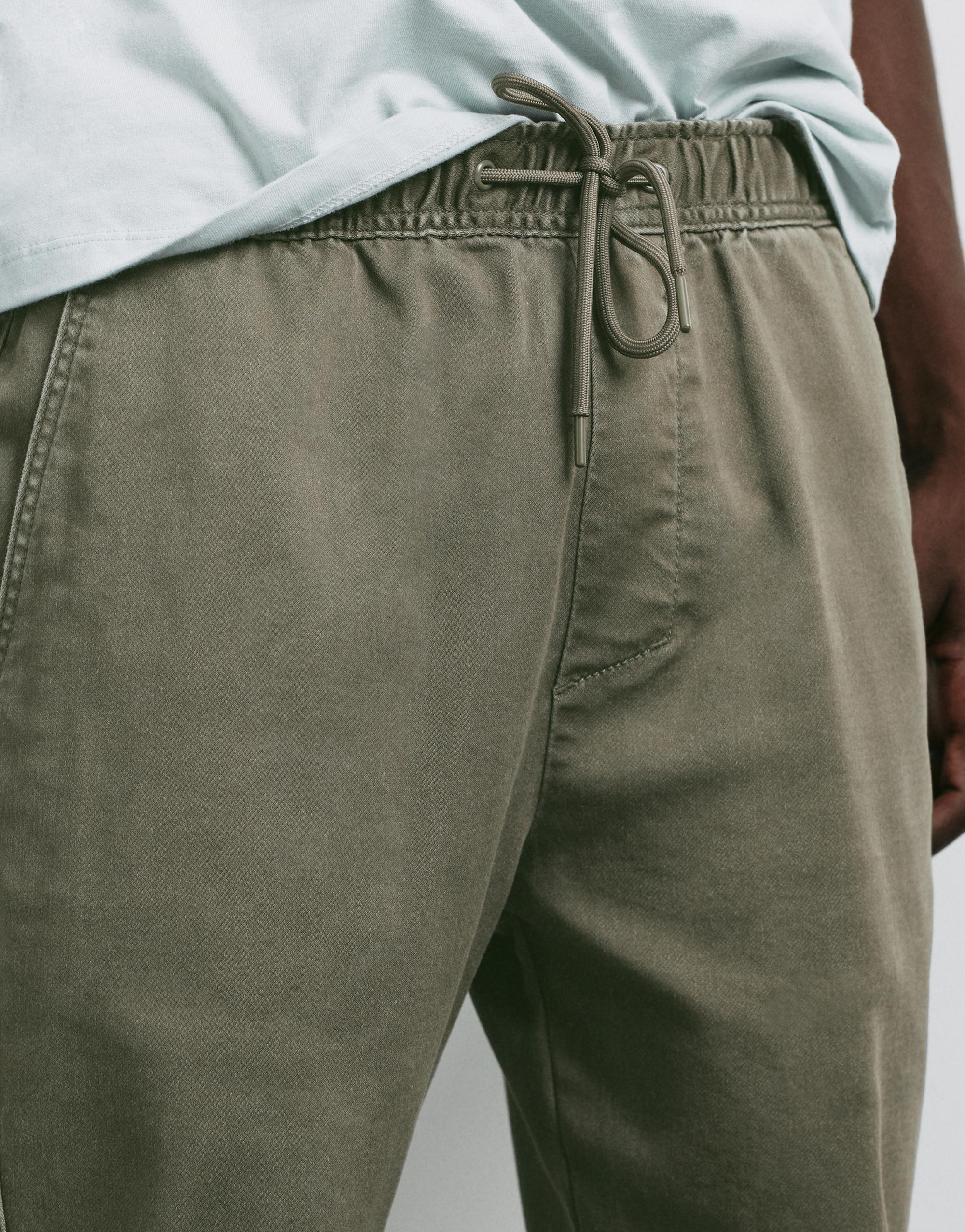 Regular fit jogging trousers — Dark khaki