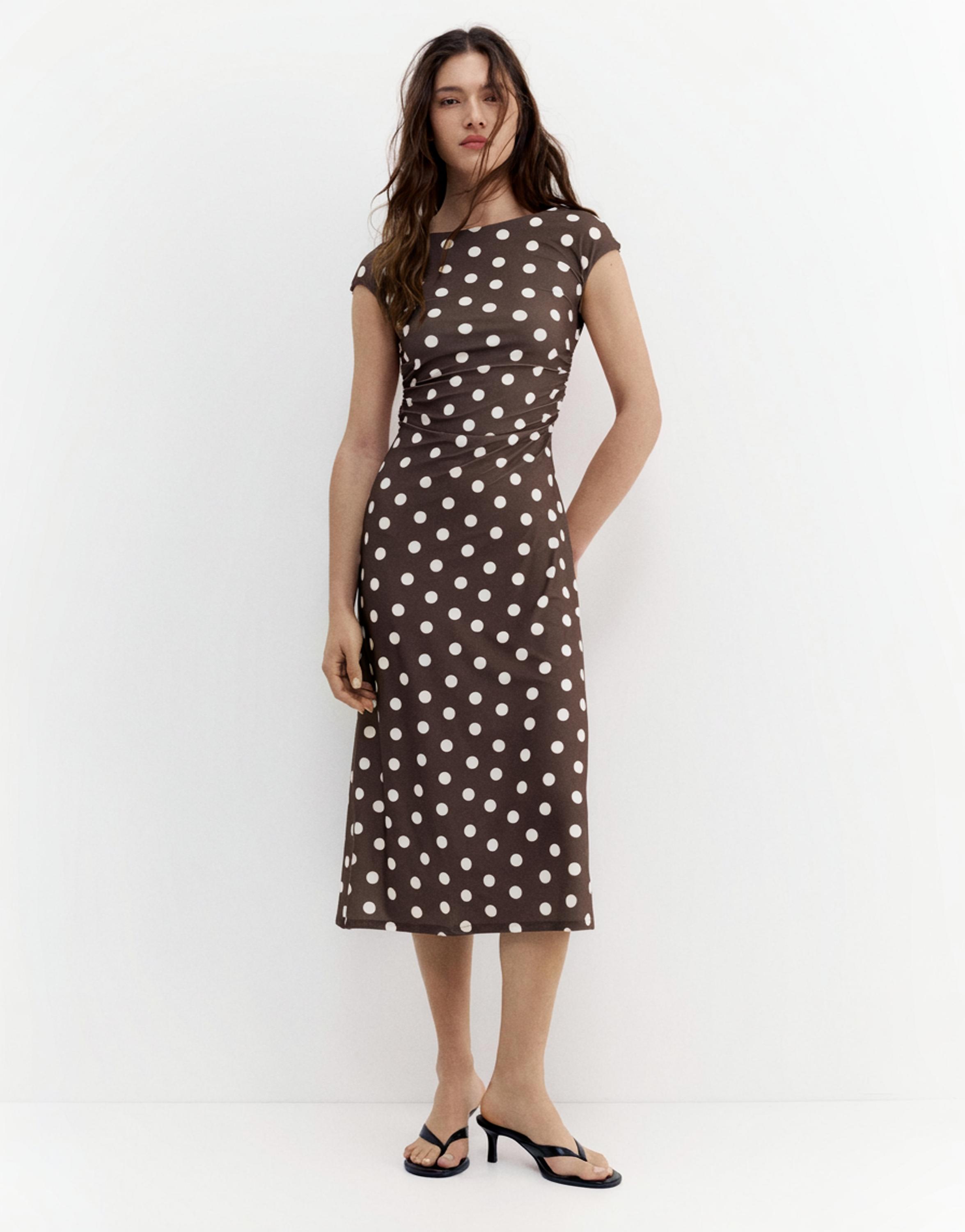 Sırtı açık midi elbise - Görsel 42