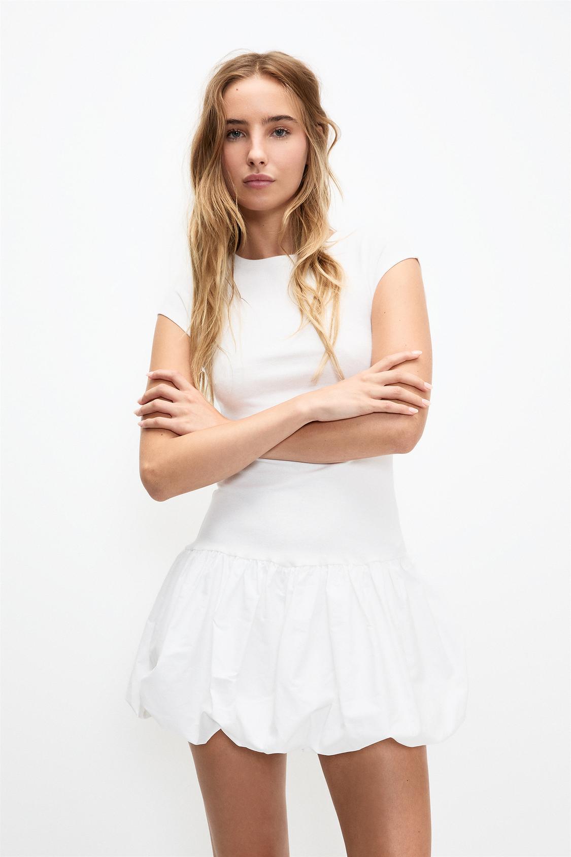Mono Corto Pull And Bear Mono Blanco Skirt Pull And Bear Lila