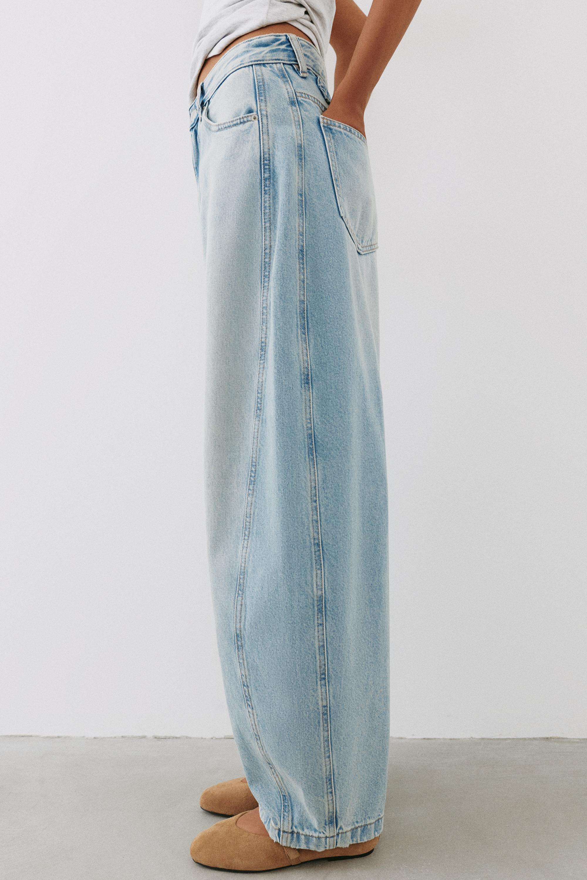 Balloon jeans with belt loops — Pale blue