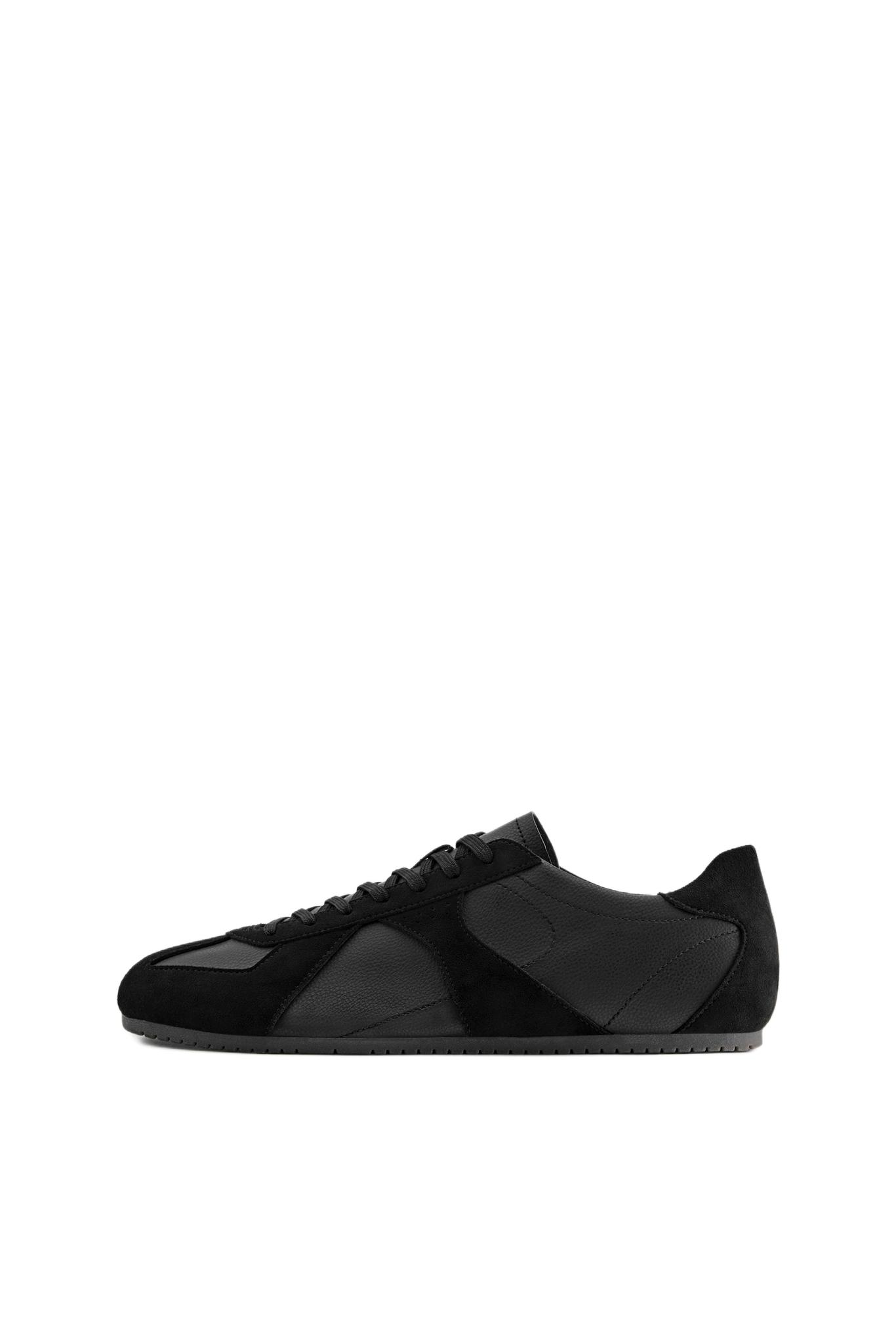 Casual trainers — Black