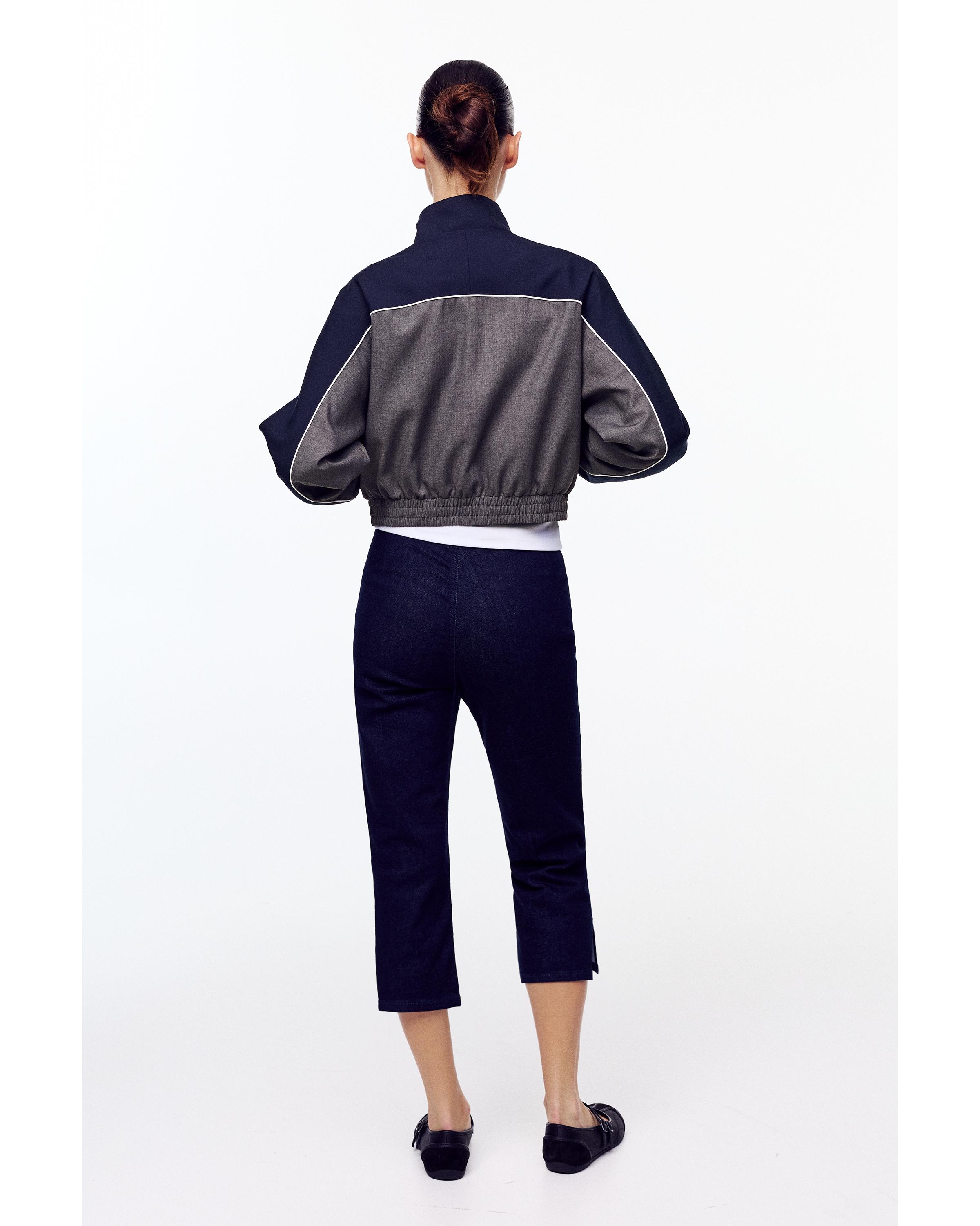 Contrast panel jacket — Pale grey