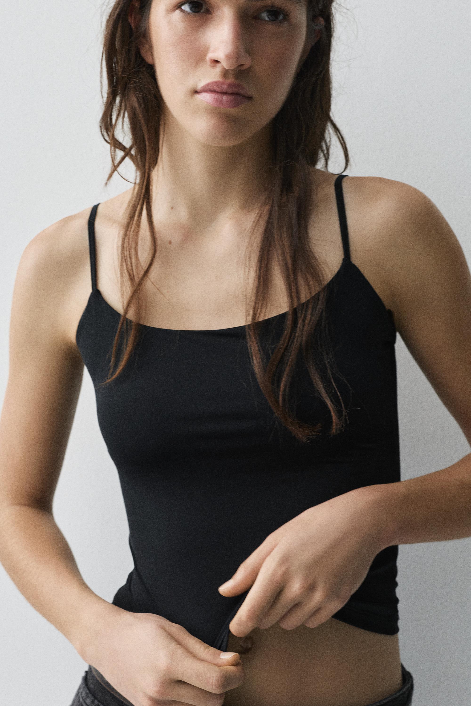 Basic top with adjustable straps — Black