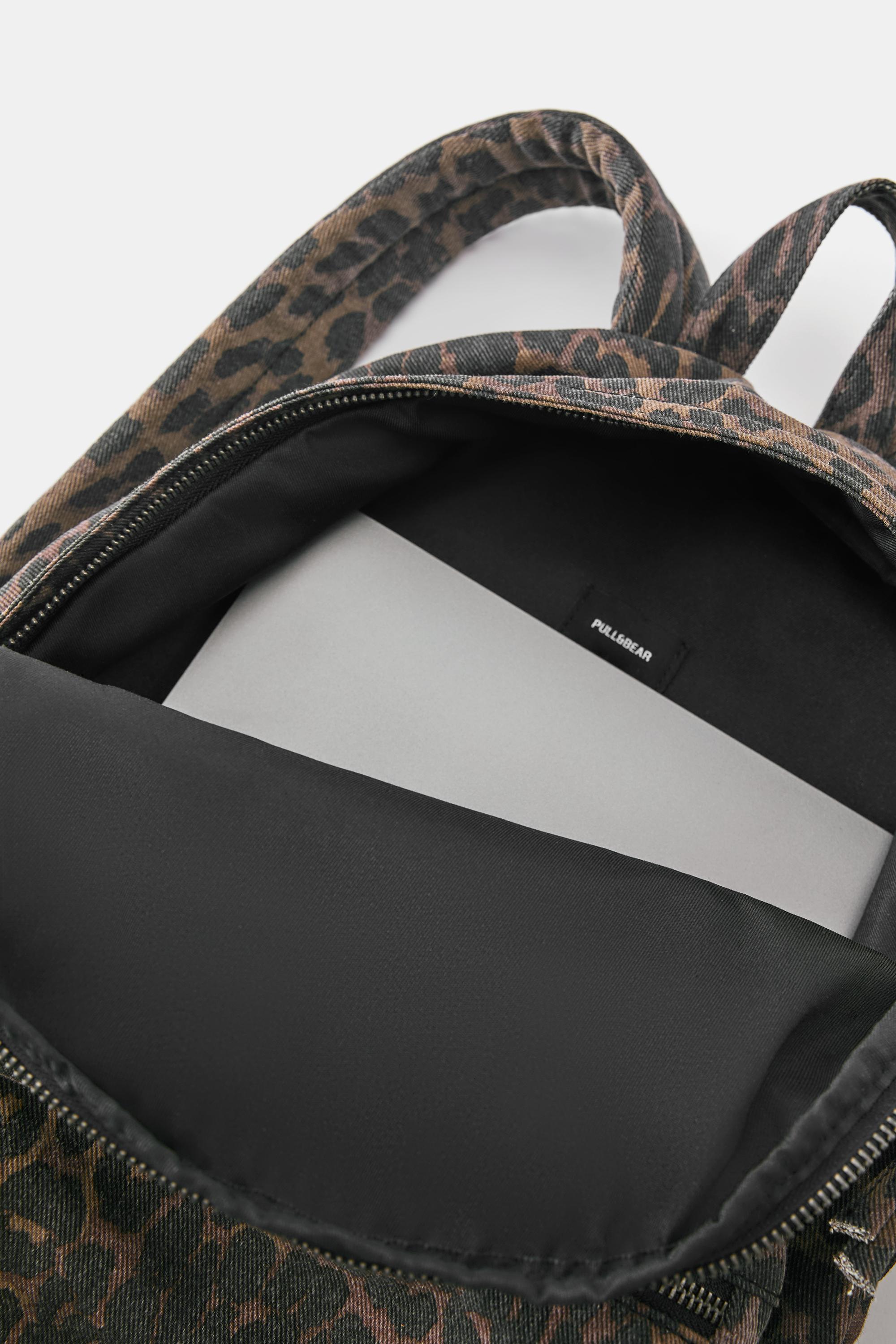 Leopard print canvas backpack — Leopard