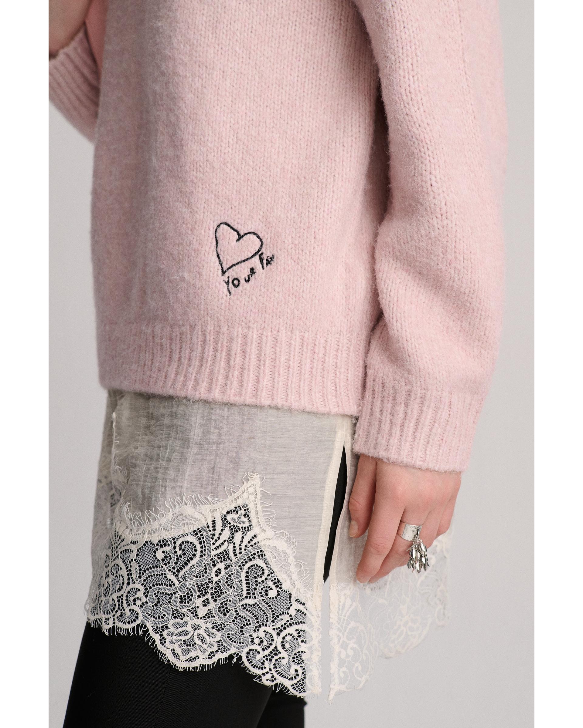 Pembe nakışlı kalp desenli kazak - Görsel 7