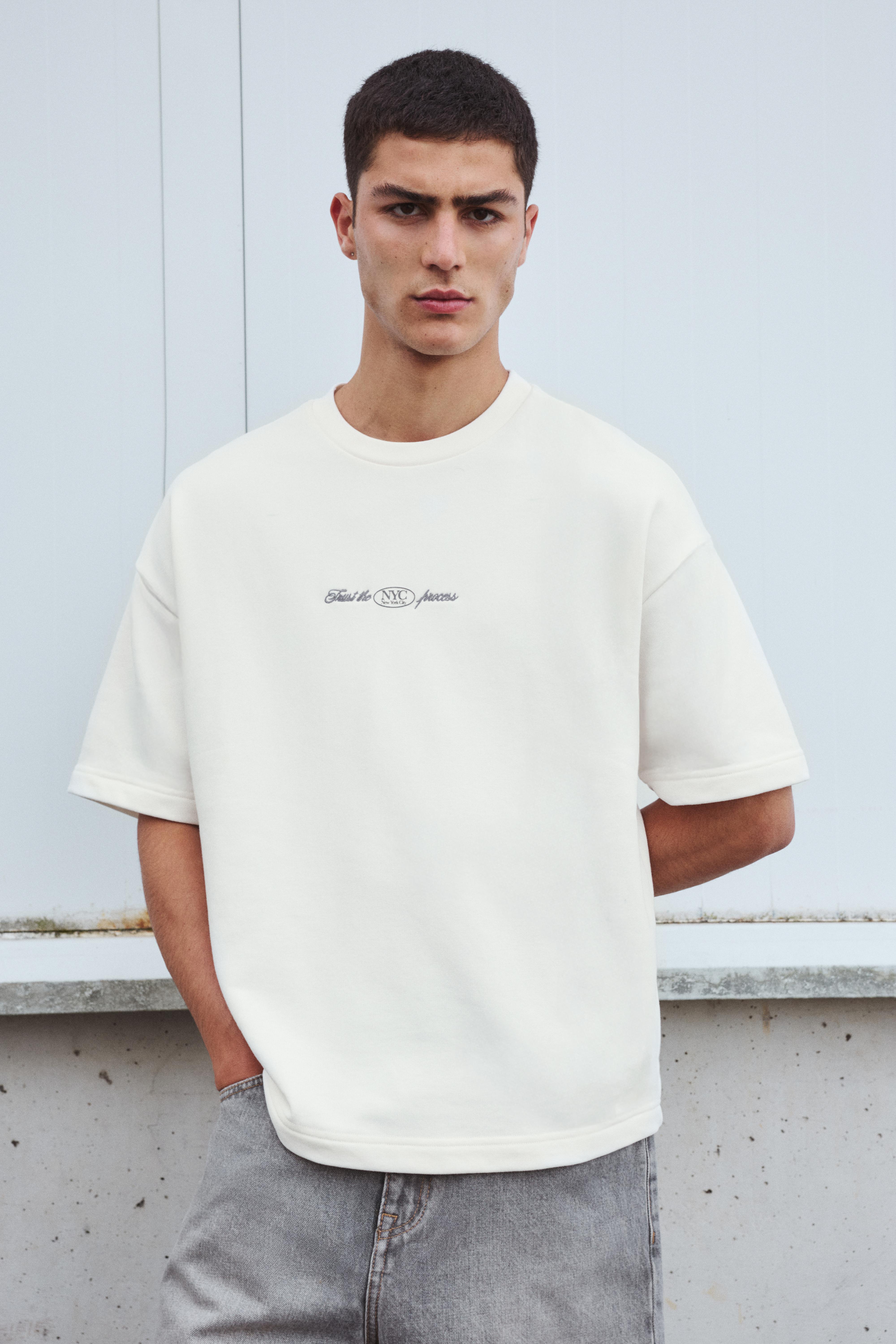 Nakışlı kısa kollu sweatshirt - Görsel 13