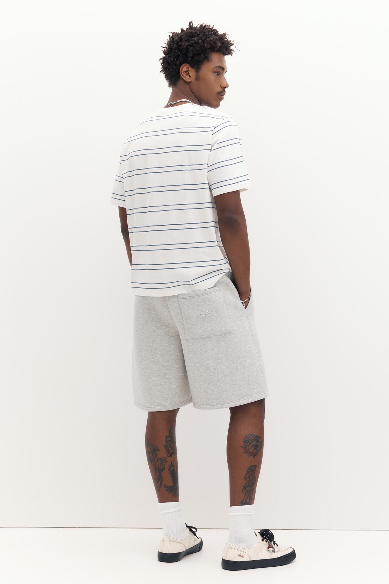 Basic T-shirt — Blue/White