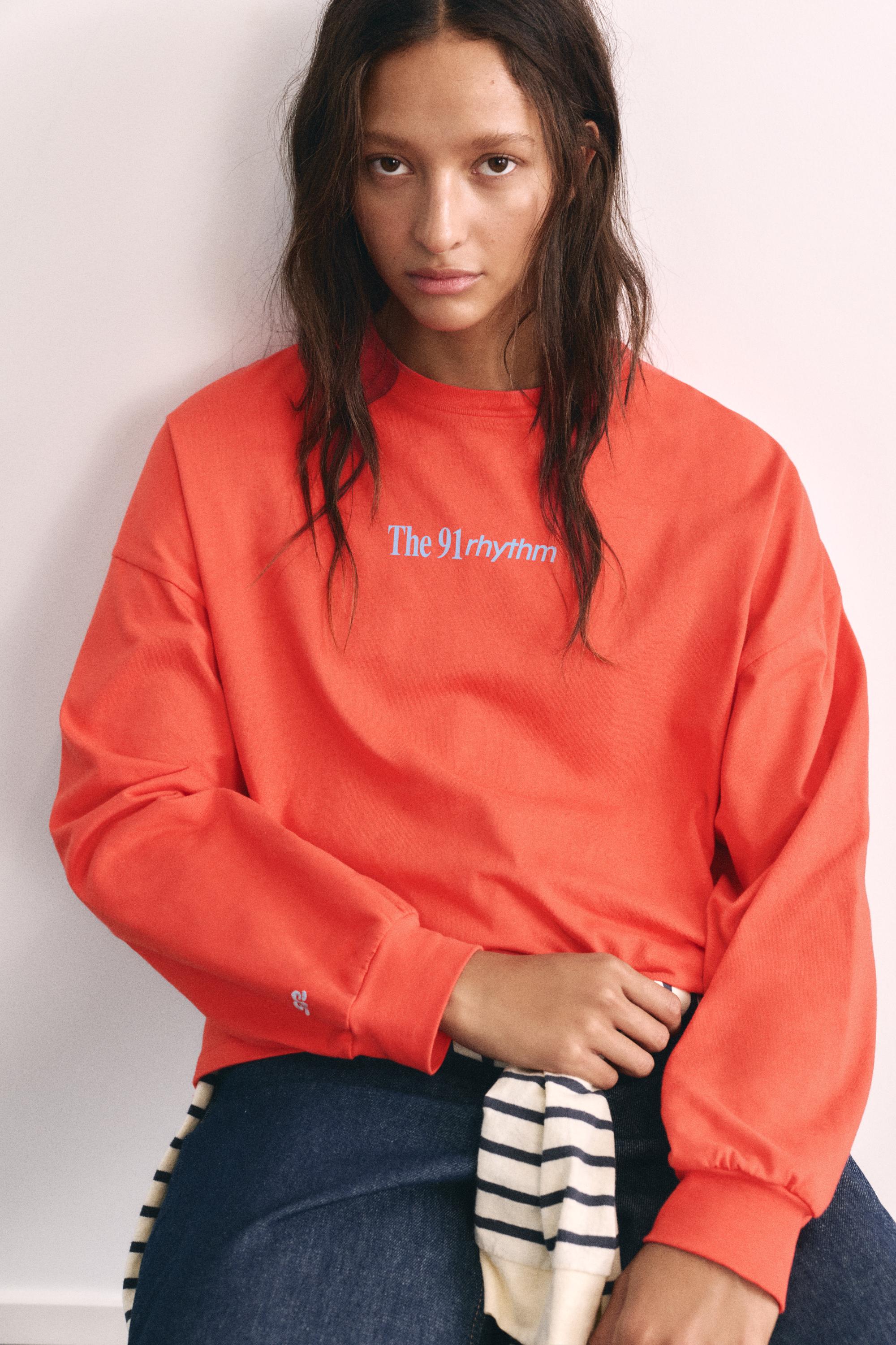 Oversize graphic T-shirt — Bright red