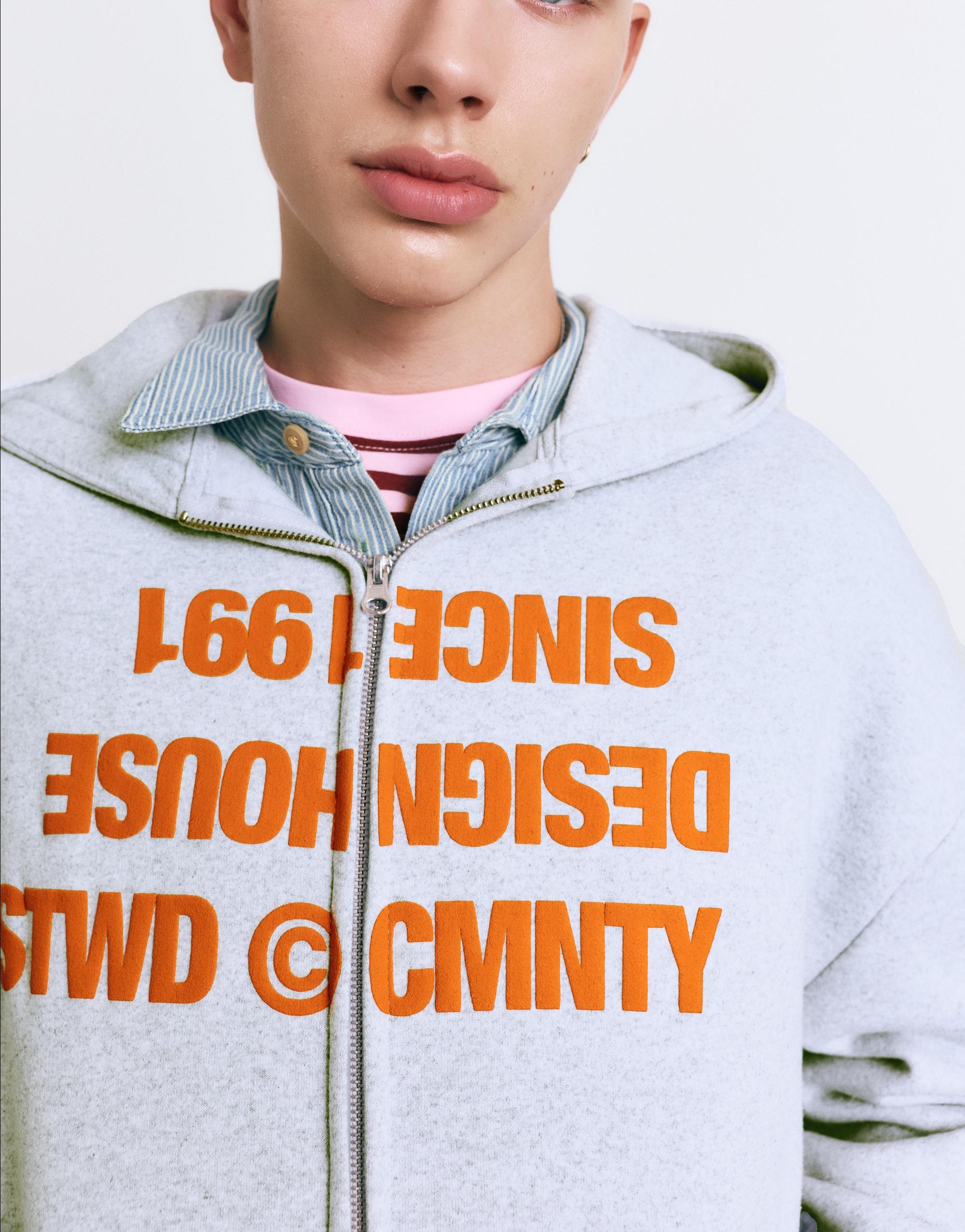 Kapüşonlu fermuarlı yazılı sweatshirt - Görsel 6