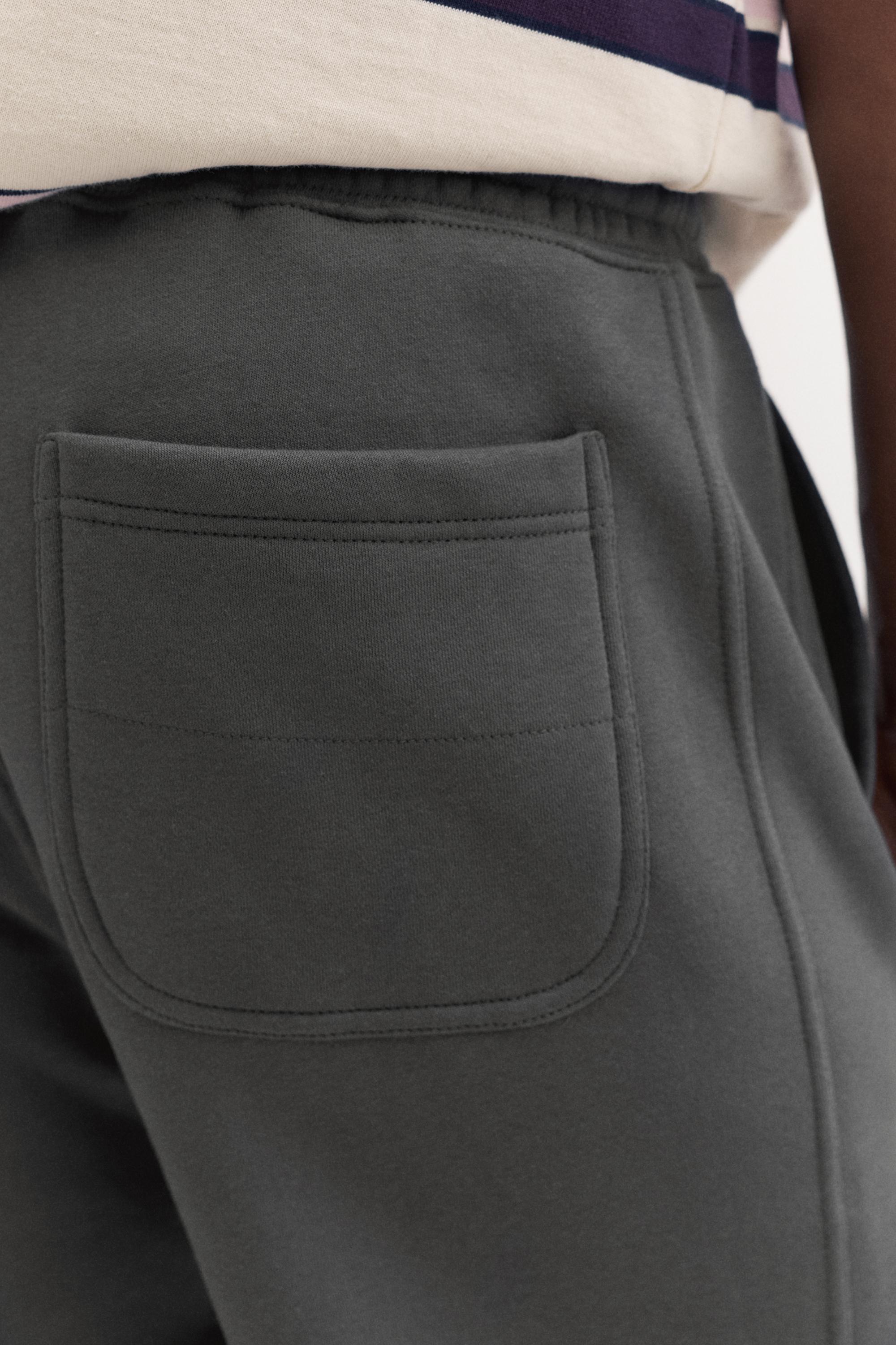 Basic baggy tracksuit bottoms — Anthracite grey