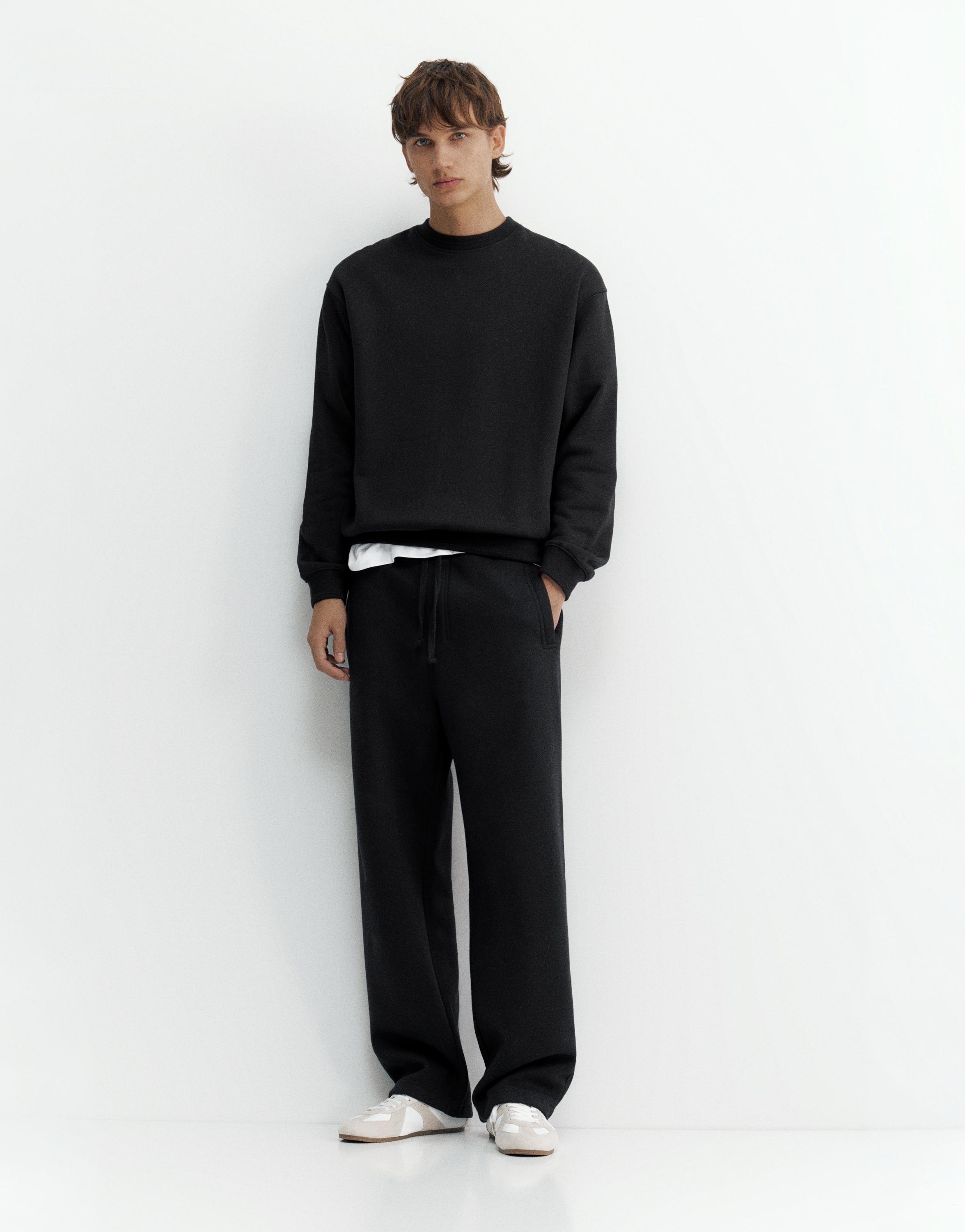 Relaxed fit round neck sweatshirt — Black