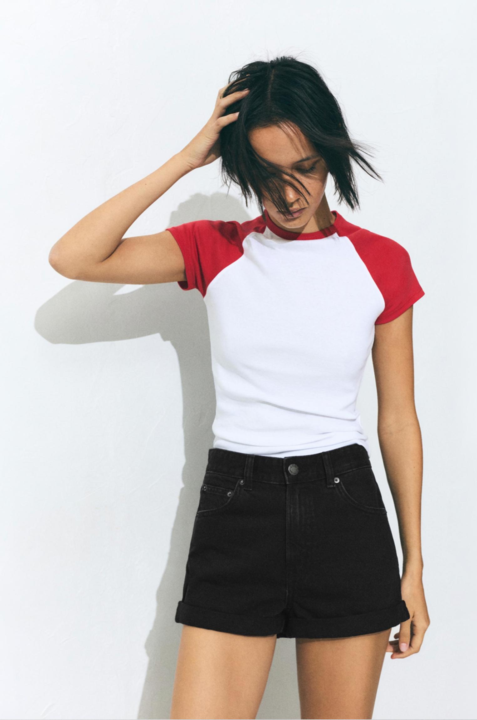 Denim mom fit shorts with turn-up hems — Black