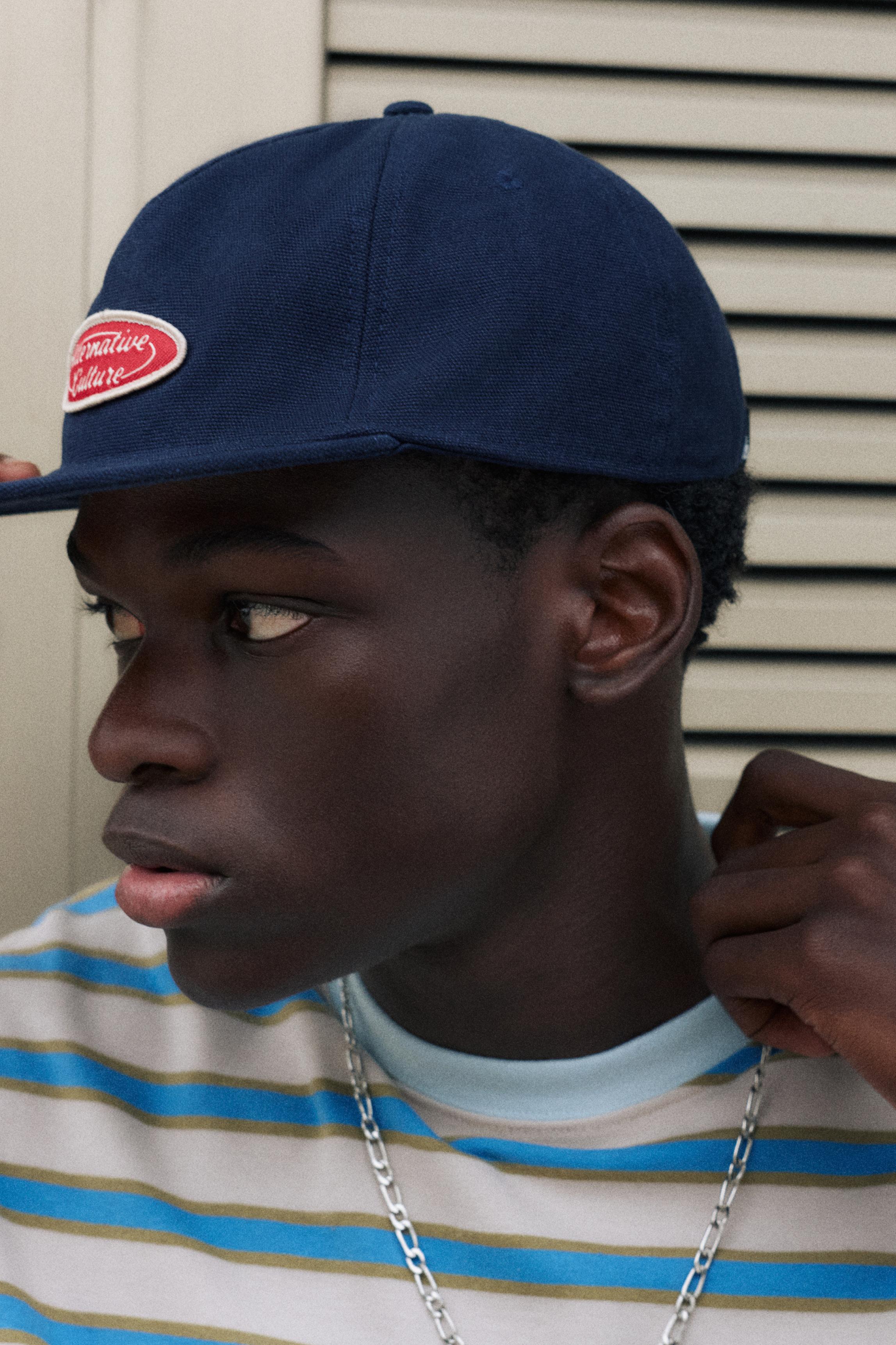 STWD cap — Navy