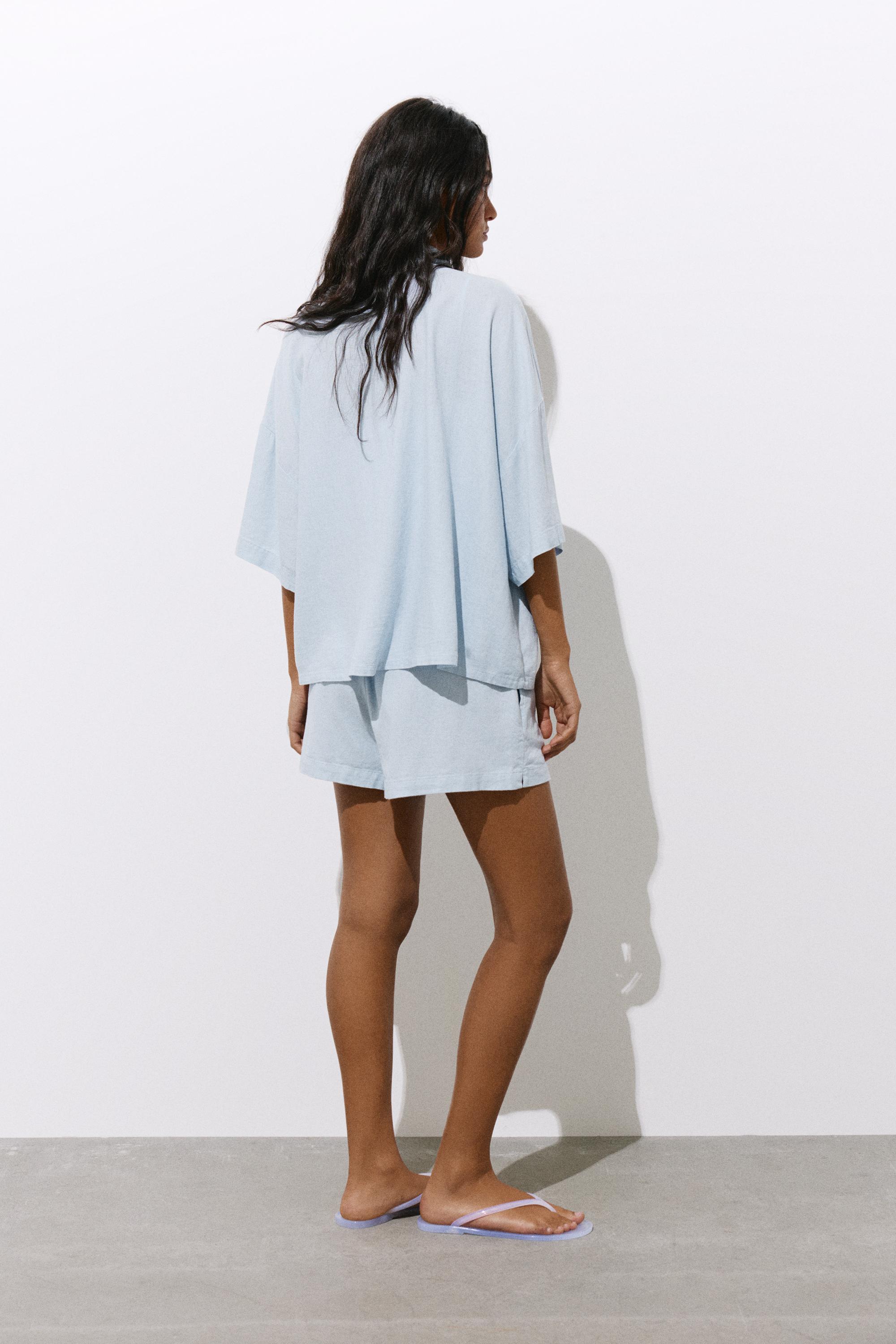 Linen blend shorts — Sky blue