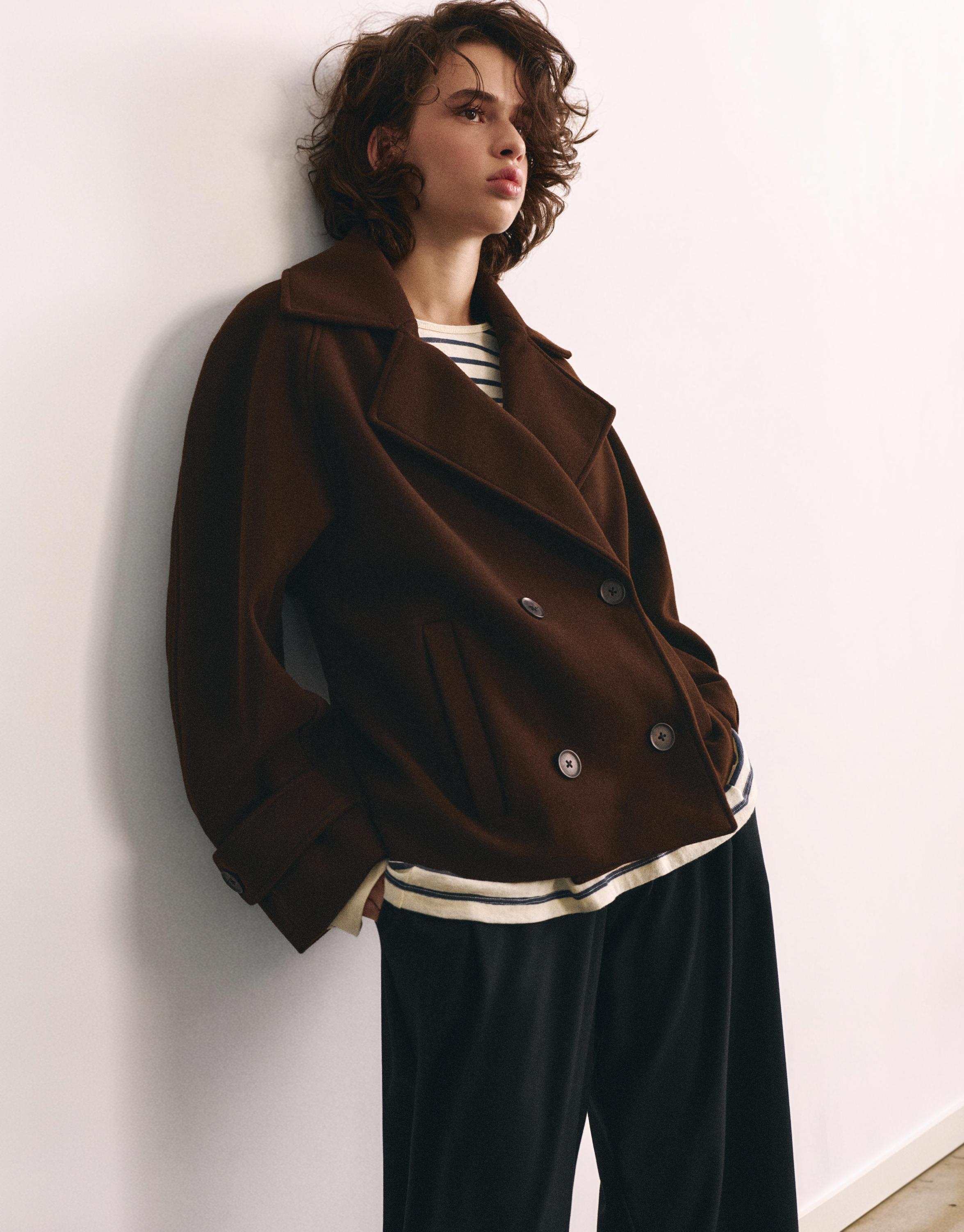 Short felt texture coat — Chocolate