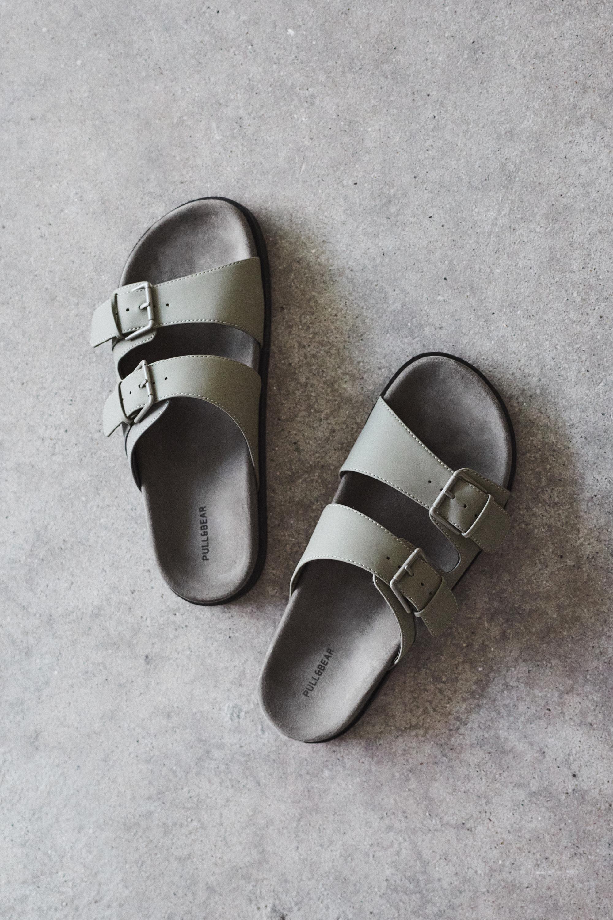 Buckled sandals — Green